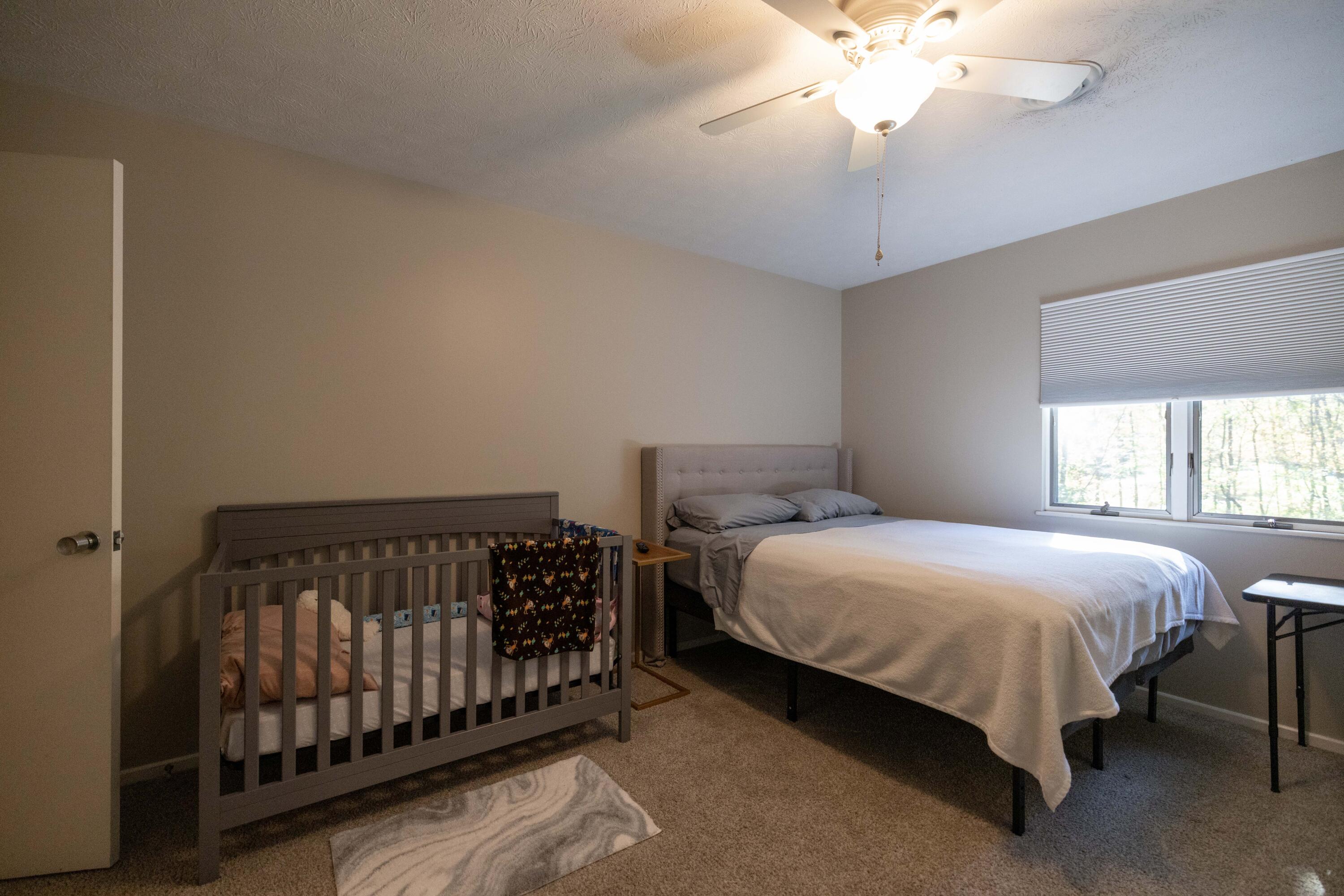 101 Roscommon, Springfield, Ohio 45503