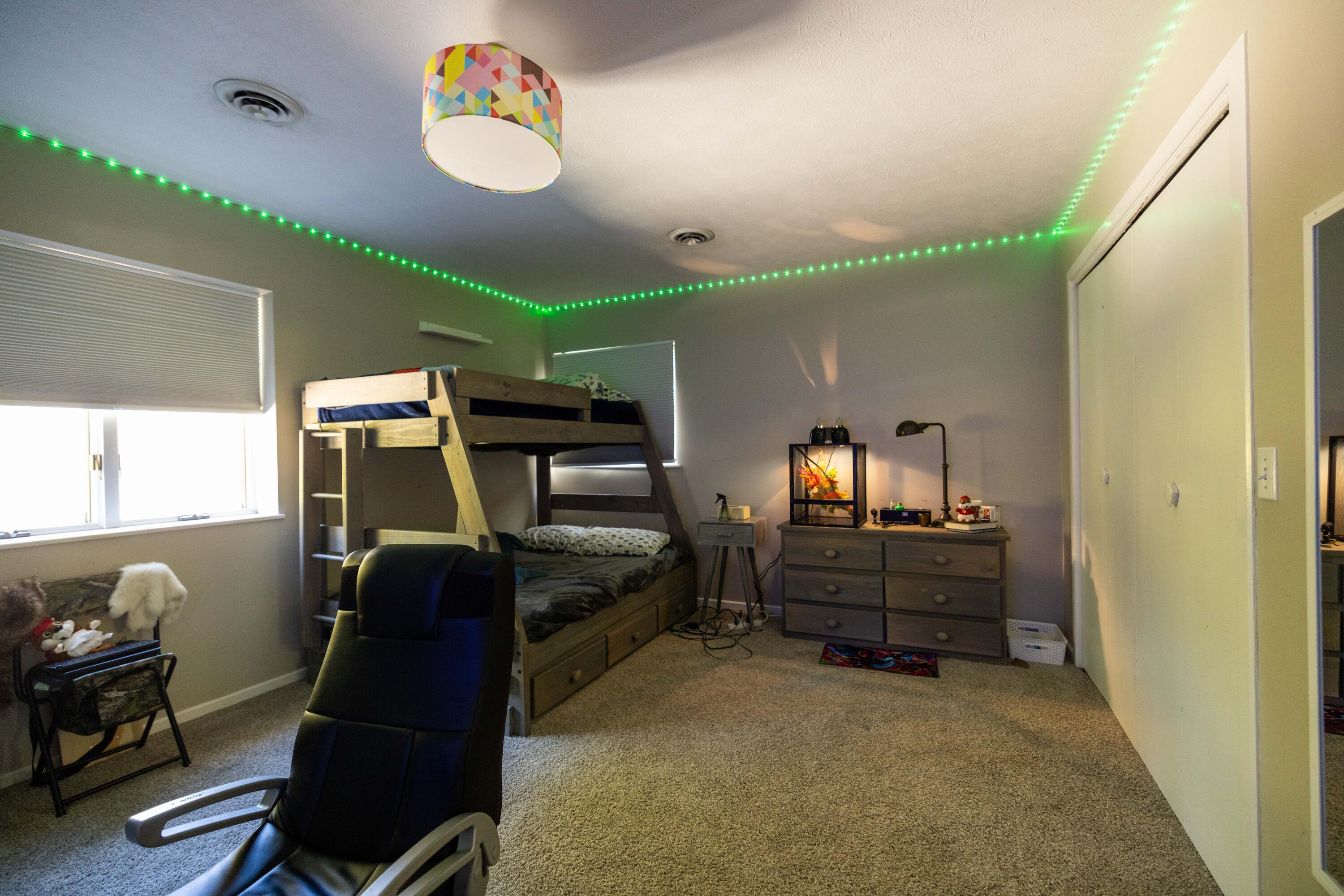 101 Roscommon, Springfield, Ohio 45503