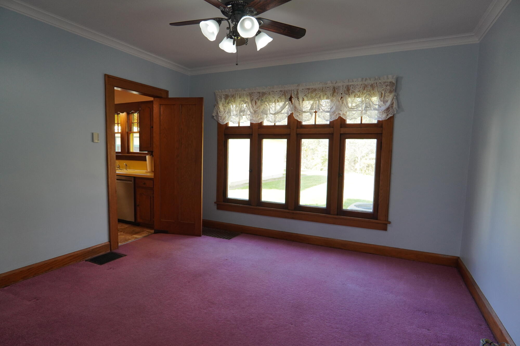 908 Auglaize, Wapakoneta, Ohio 45895
