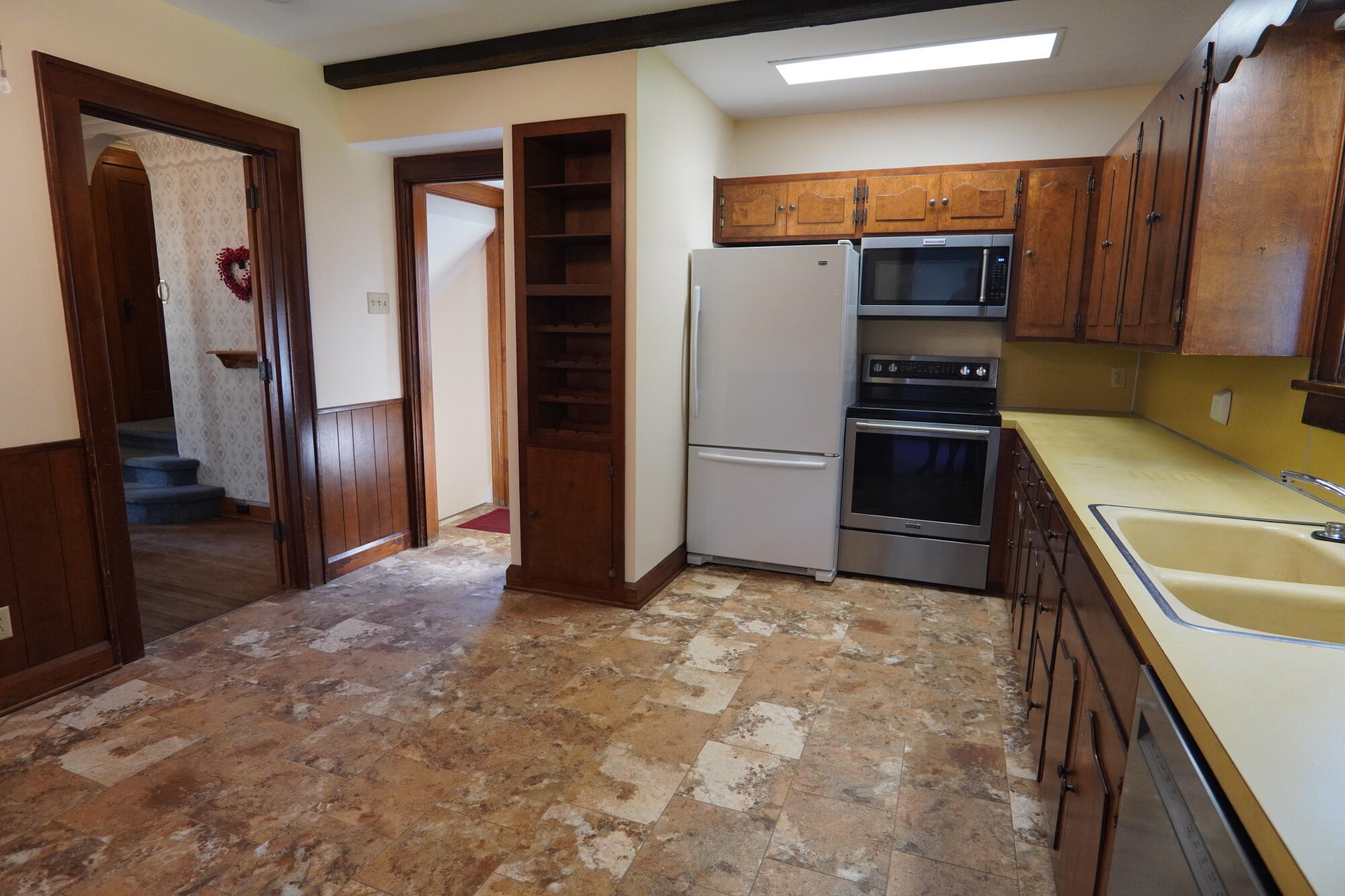 908 Auglaize, Wapakoneta, Ohio 45895
