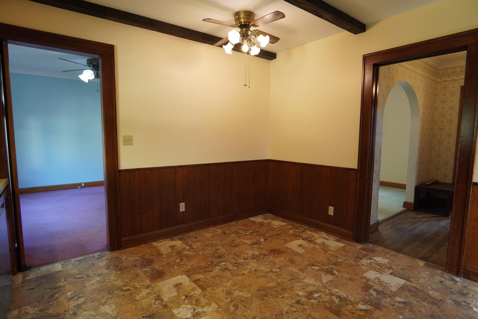 908 Auglaize, Wapakoneta, Ohio 45895