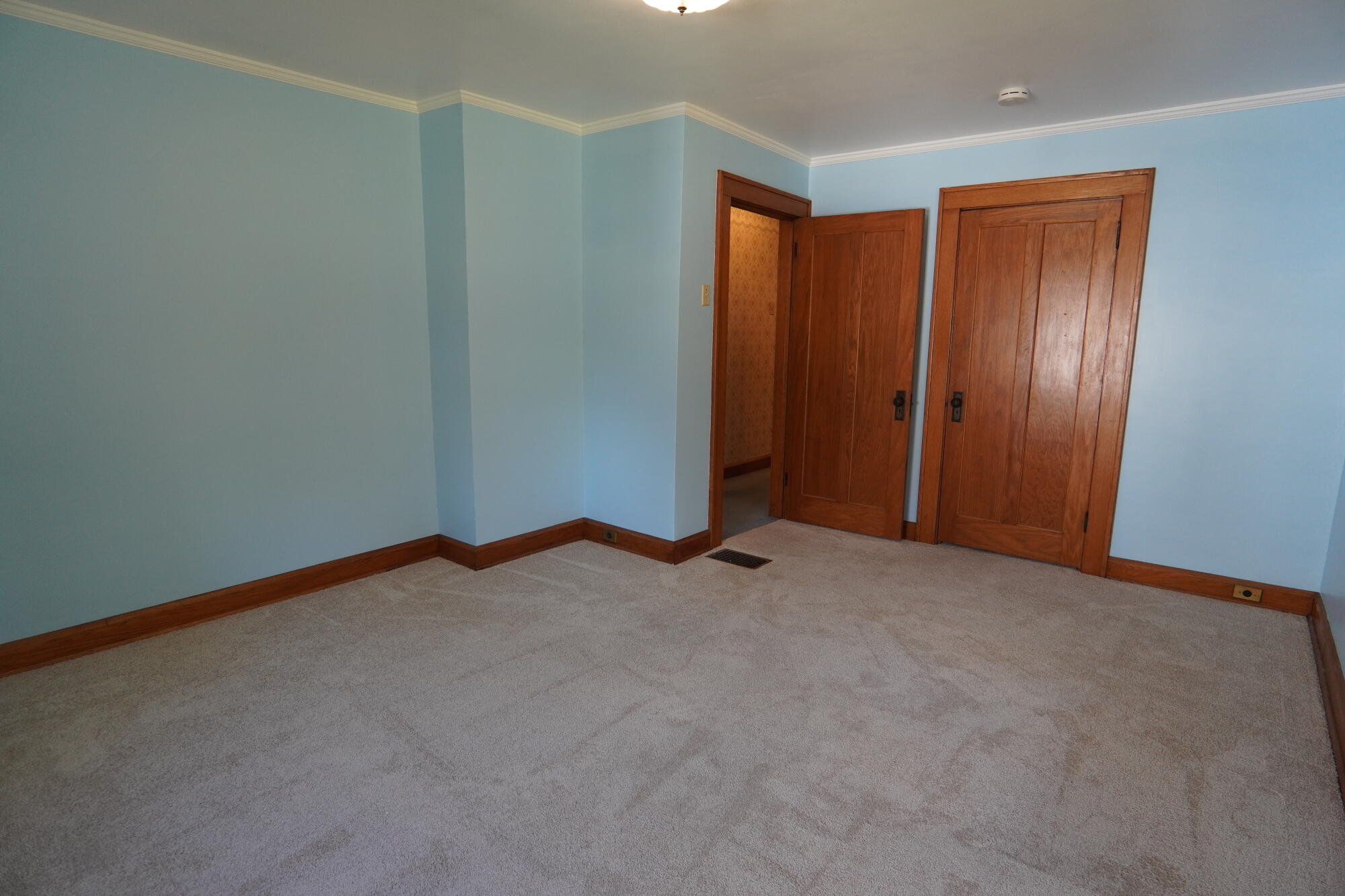 908 Auglaize, Wapakoneta, Ohio 45895