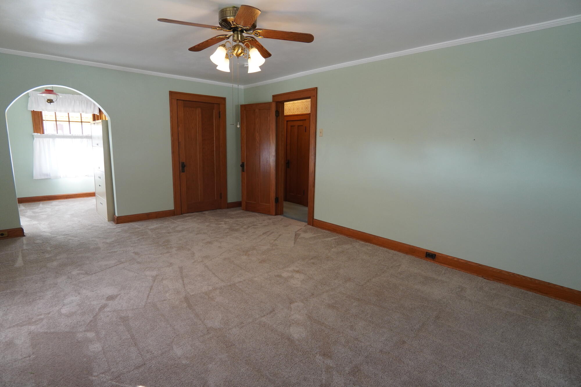 908 Auglaize, Wapakoneta, Ohio 45895