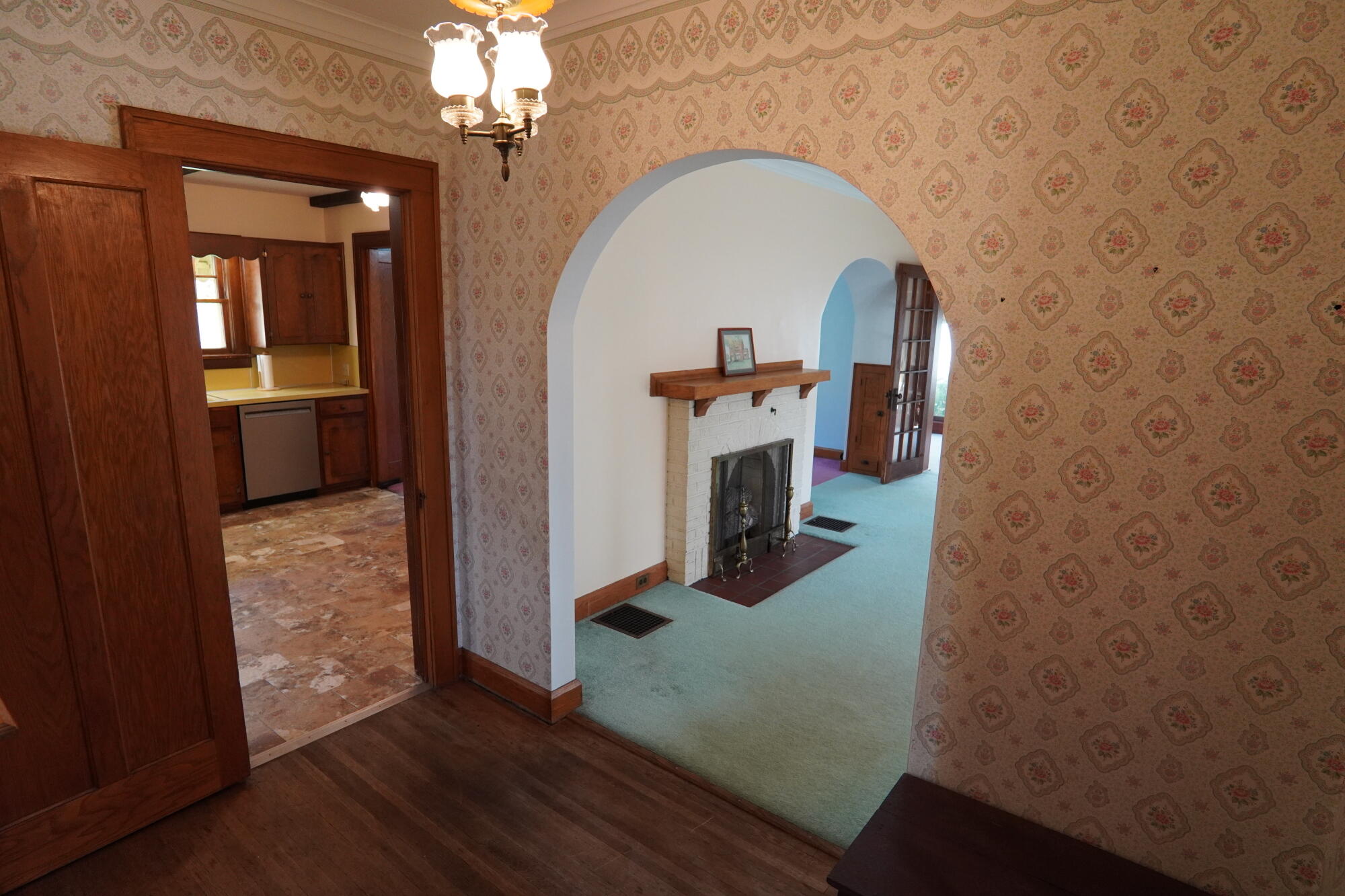 908 Auglaize, Wapakoneta, Ohio 45895