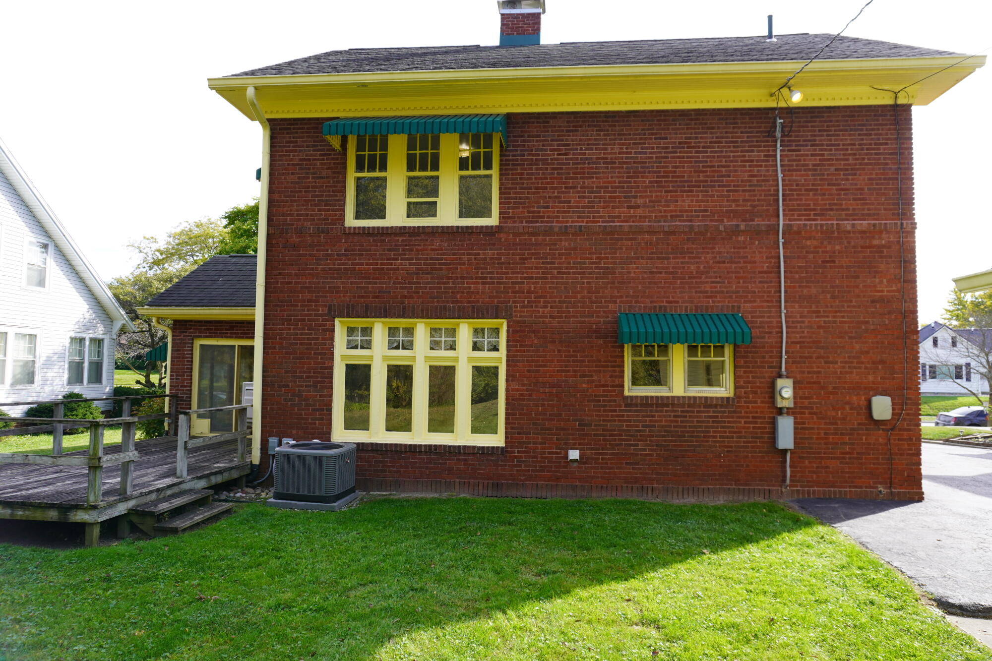 908 Auglaize, Wapakoneta, Ohio 45895