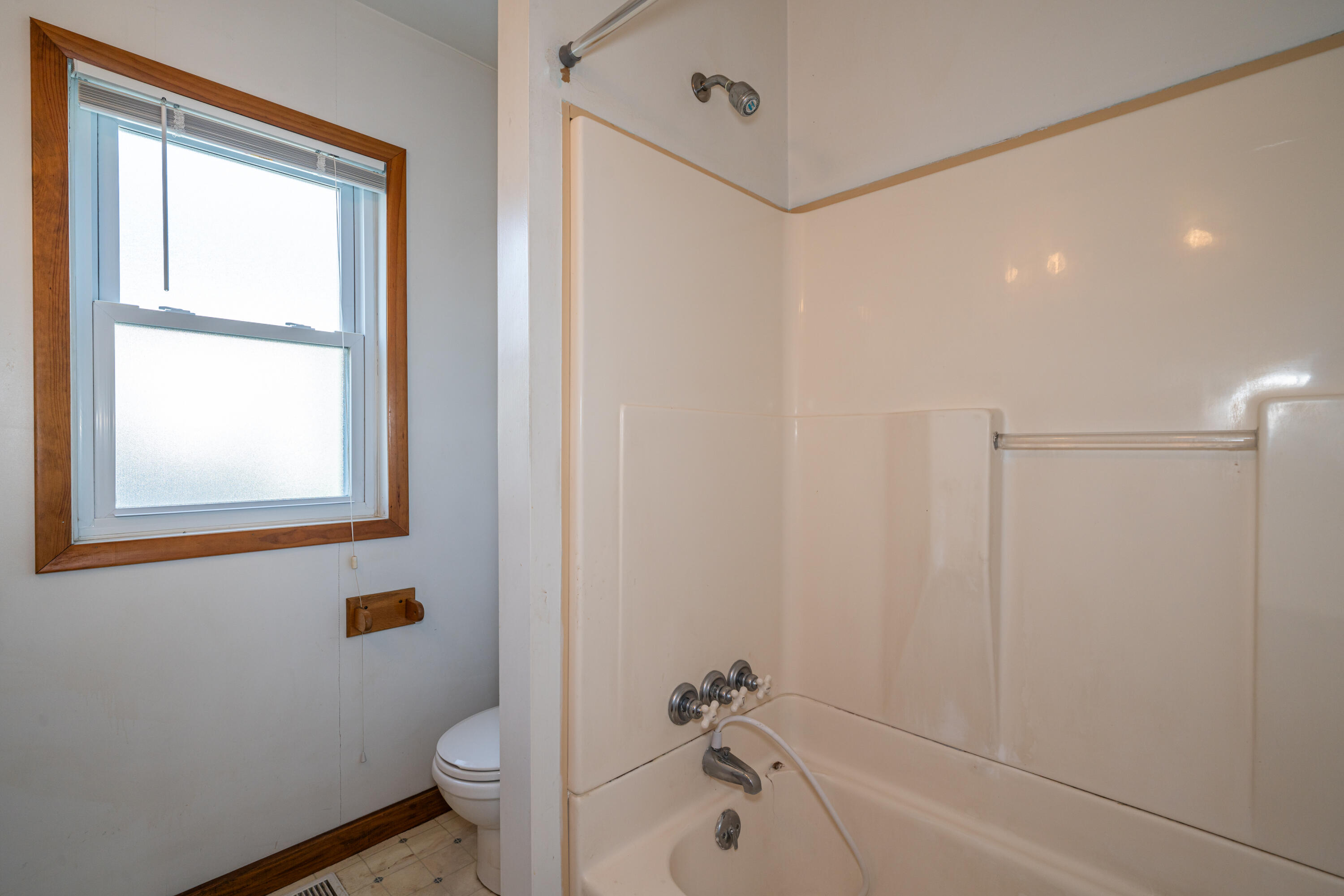 1023 Crawford, Troy, Ohio 45373
