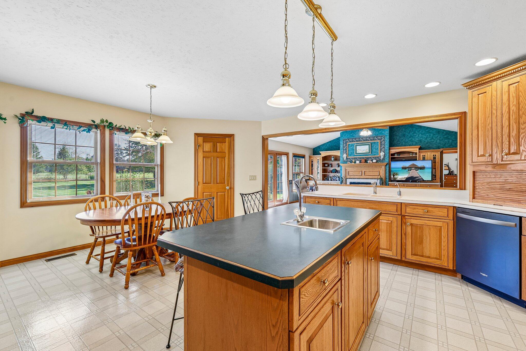 6351 Fairway, Greenville, Ohio 45331