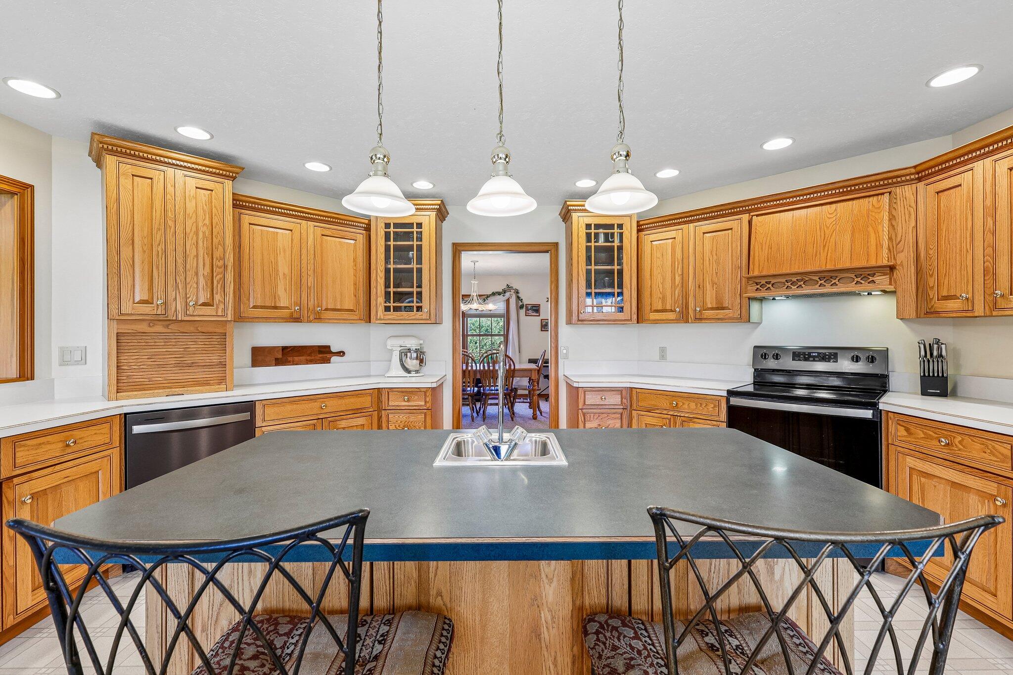 6351 Fairway, Greenville, Ohio 45331