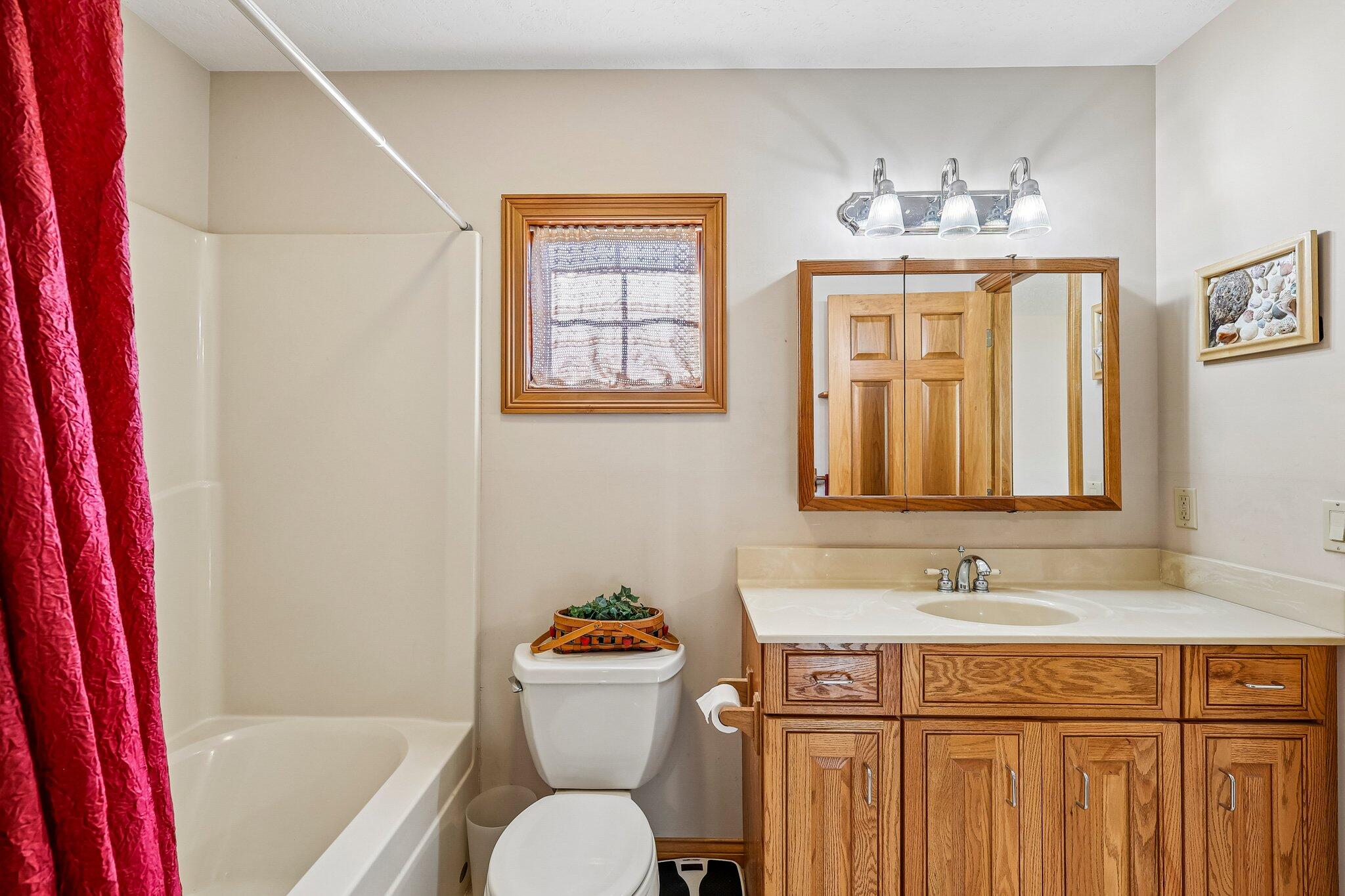 6351 Fairway, Greenville, Ohio 45331