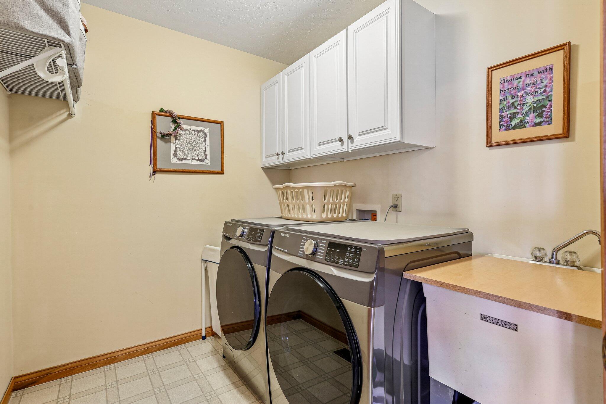 6351 Fairway, Greenville, Ohio 45331