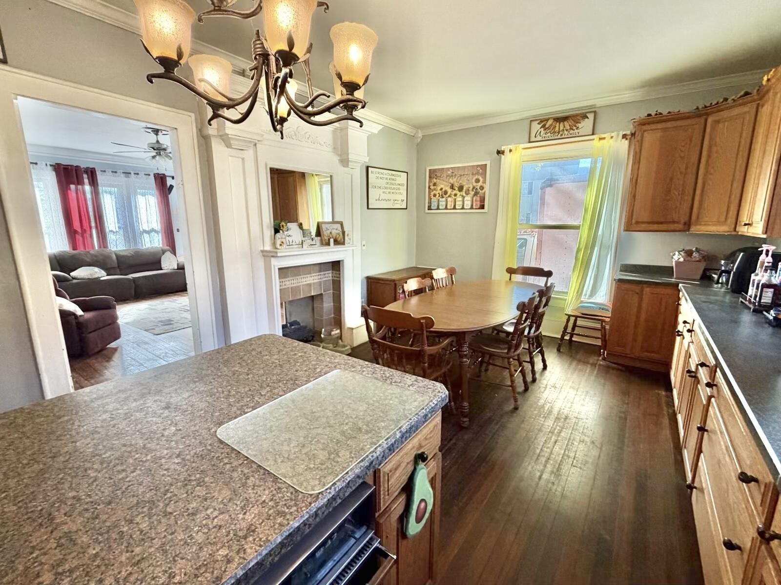 1600 High, Springfield, Ohio 45505