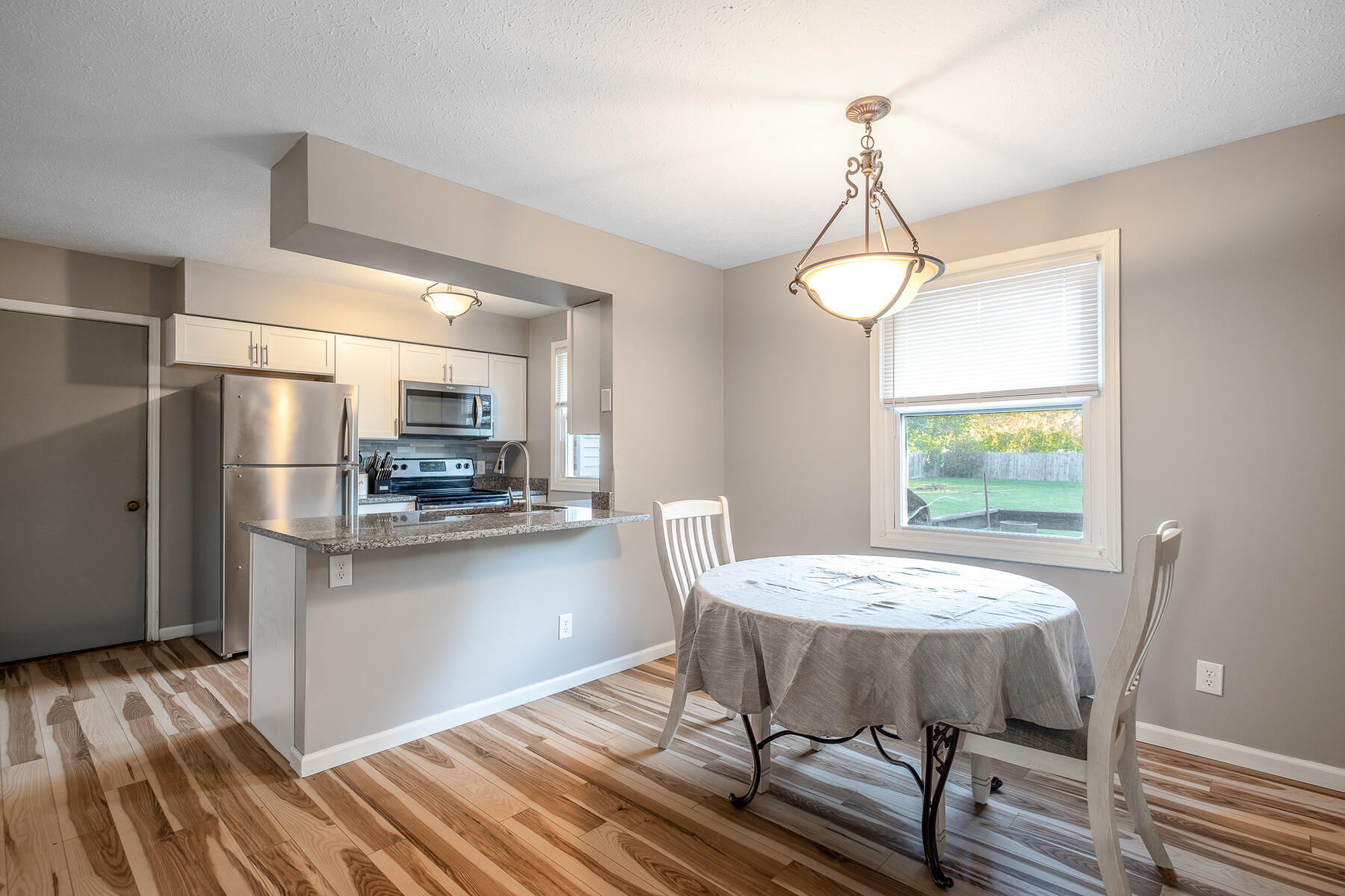 198 West, Springfield, Ohio 45504