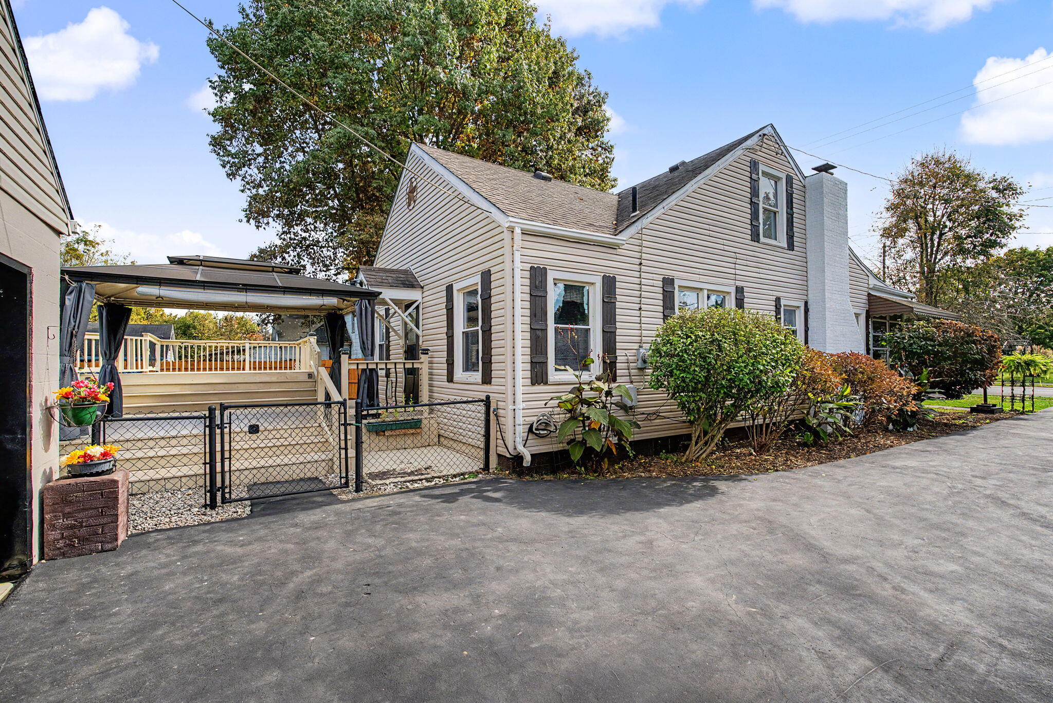 2526 Sunset, Springfield, Ohio 45505