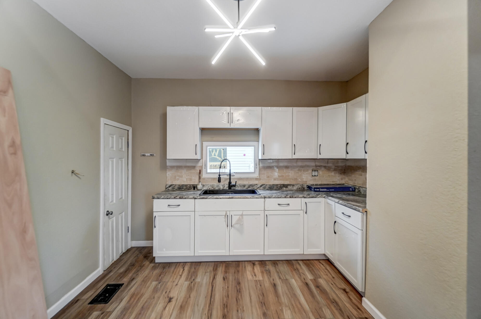 520 Orena, Lima, Ohio 45804