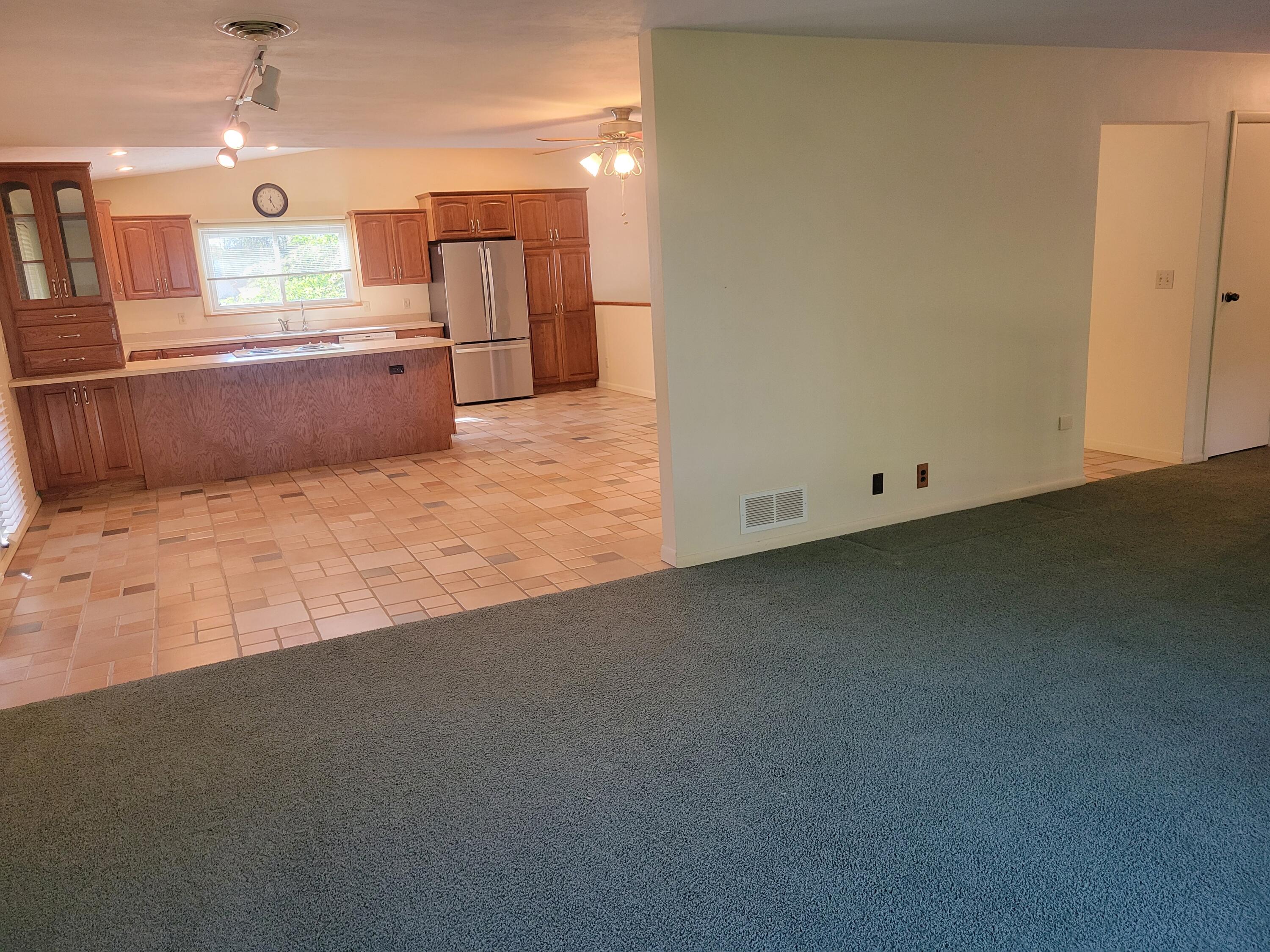 3601 Mumper, Springfield, Ohio 45502