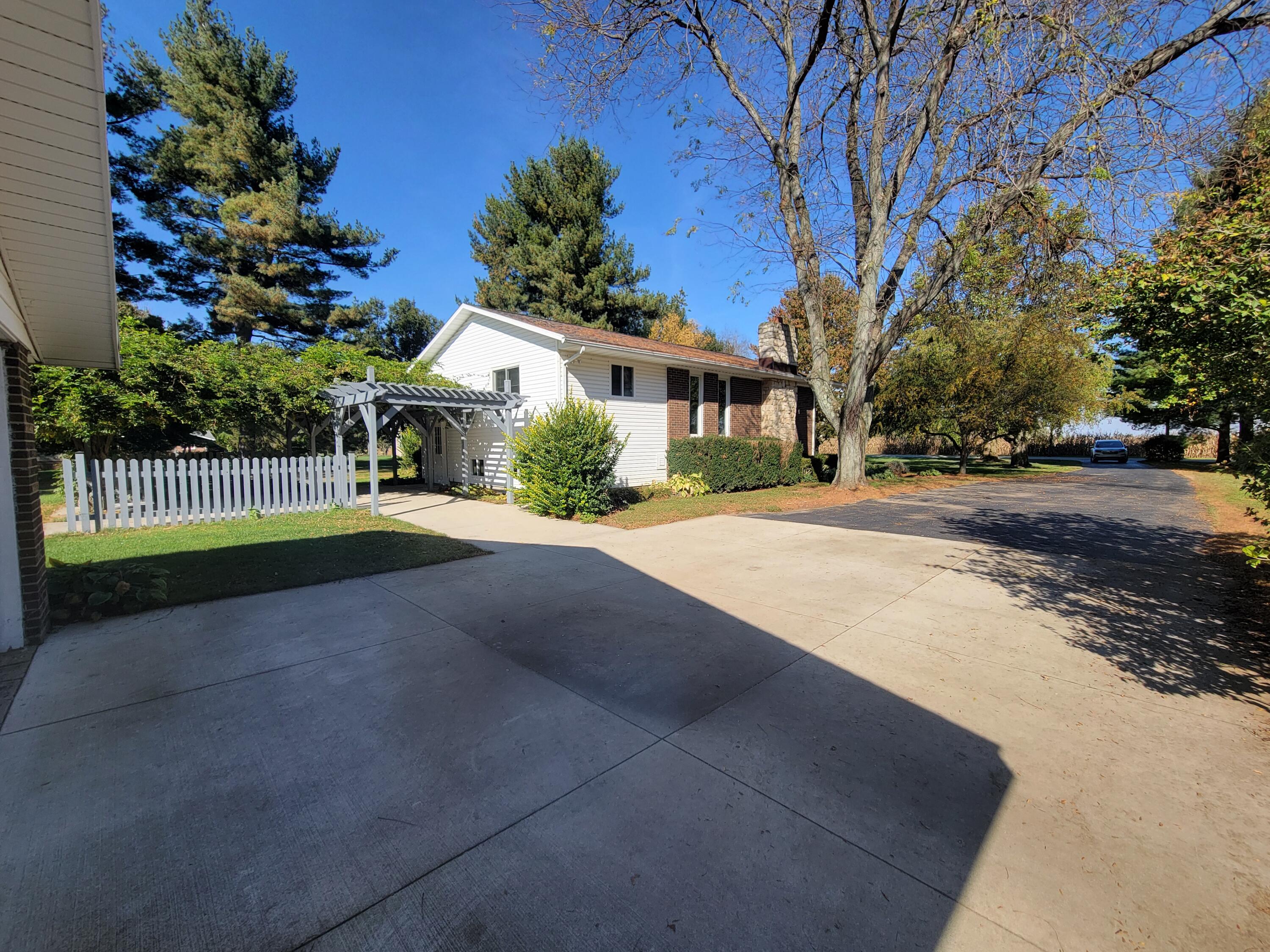 3601 Mumper, Springfield, Ohio 45502