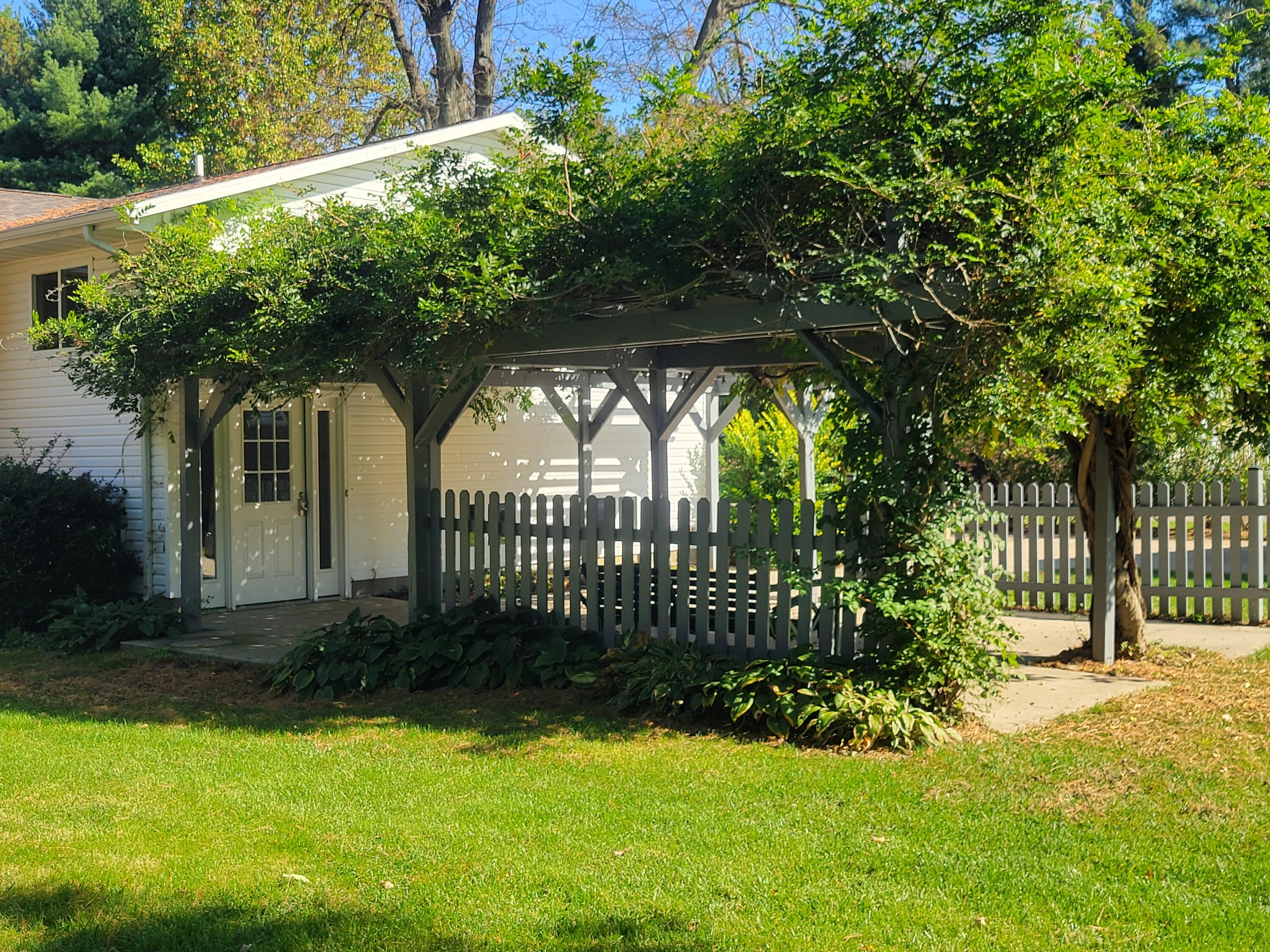 3601 Mumper, Springfield, Ohio 45502