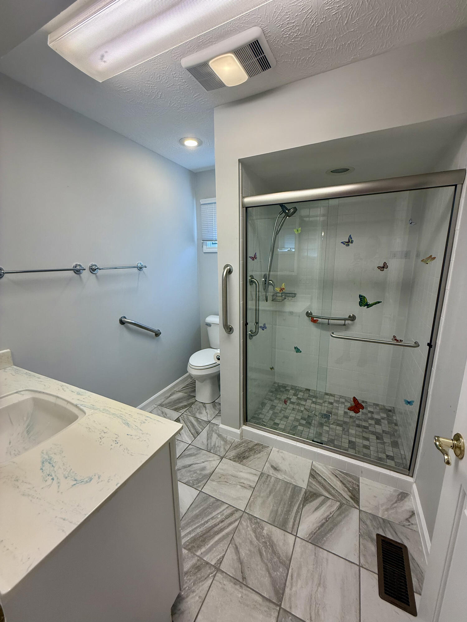 1586 Dee Anne, Xenia, Ohio 45385