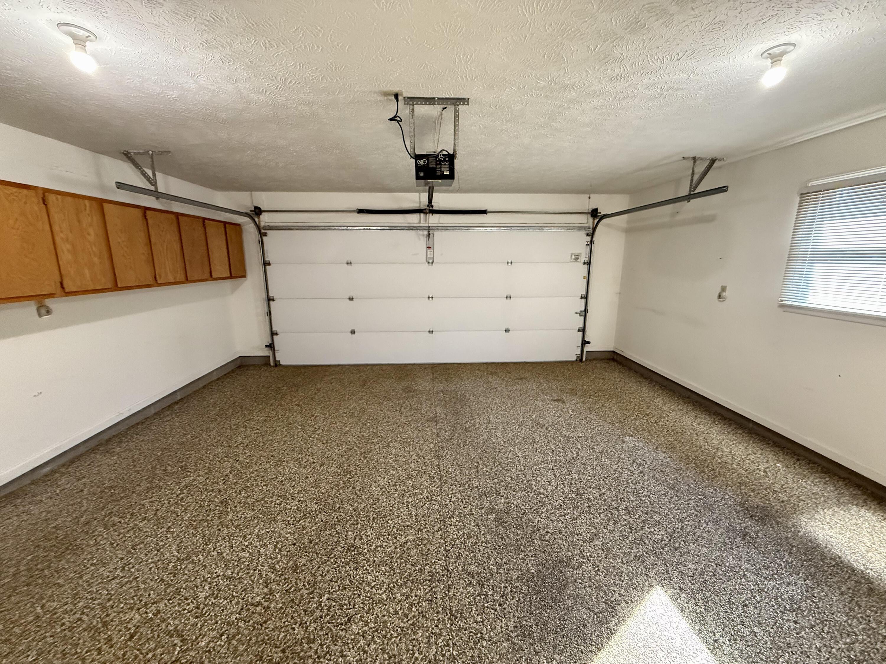 1586 Dee Anne, Xenia, Ohio 45385