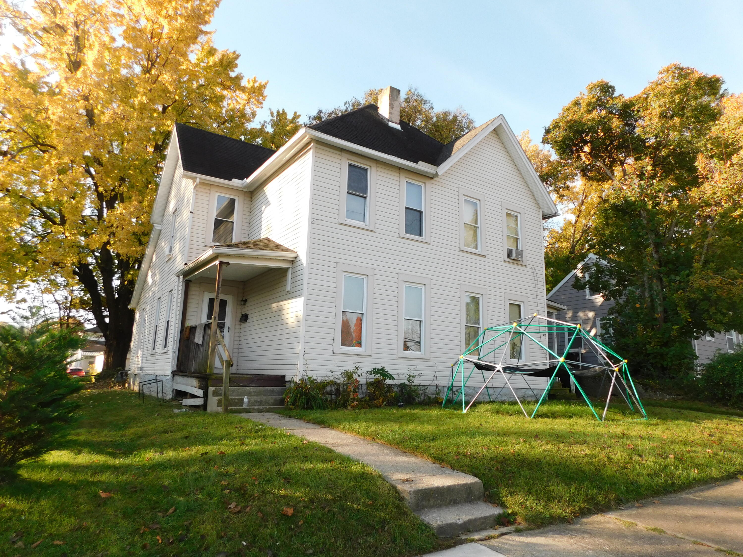 1027 Jefferson, Springfield, Ohio 45506