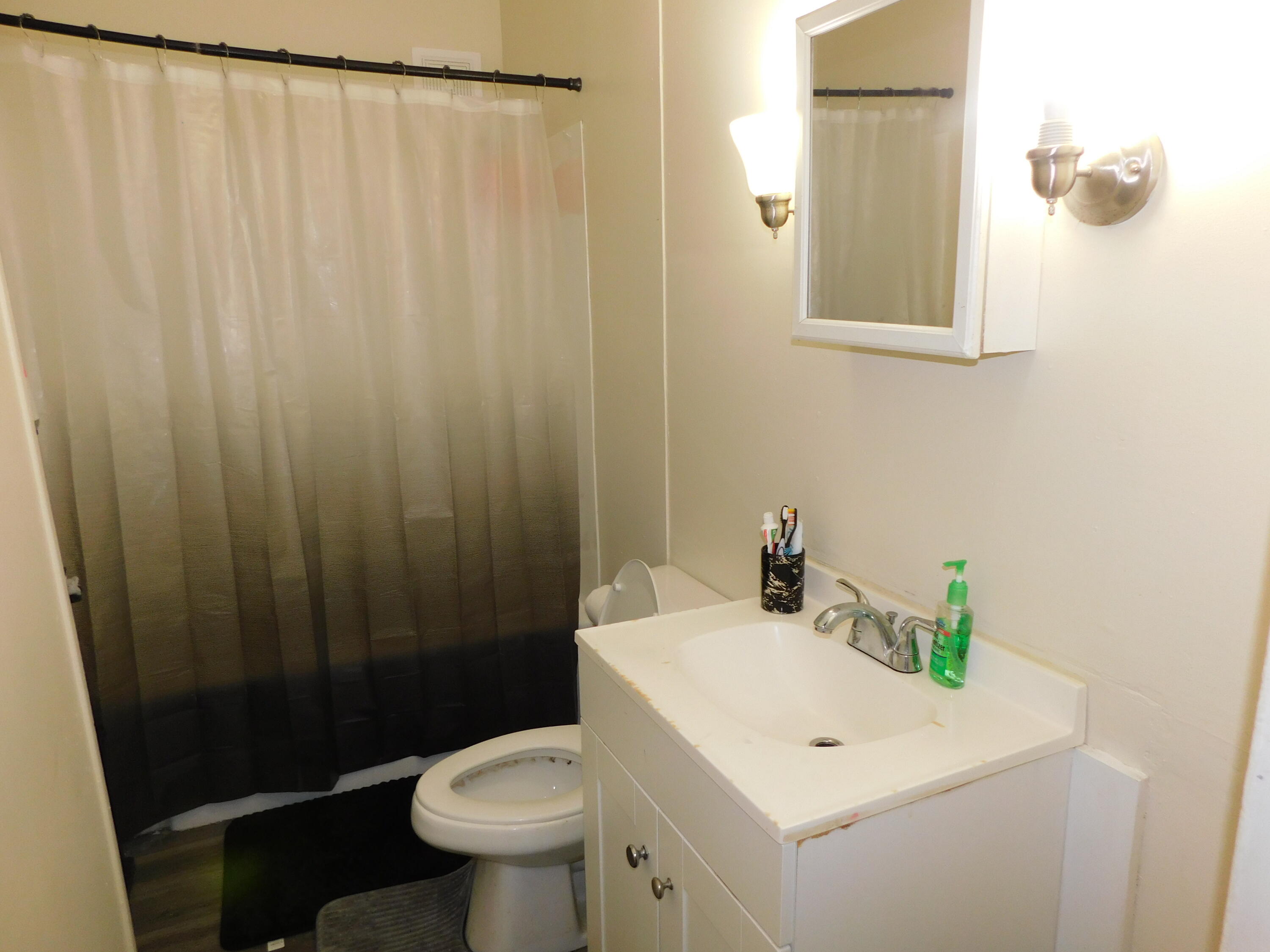 1027 Jefferson, Springfield, Ohio 45506
