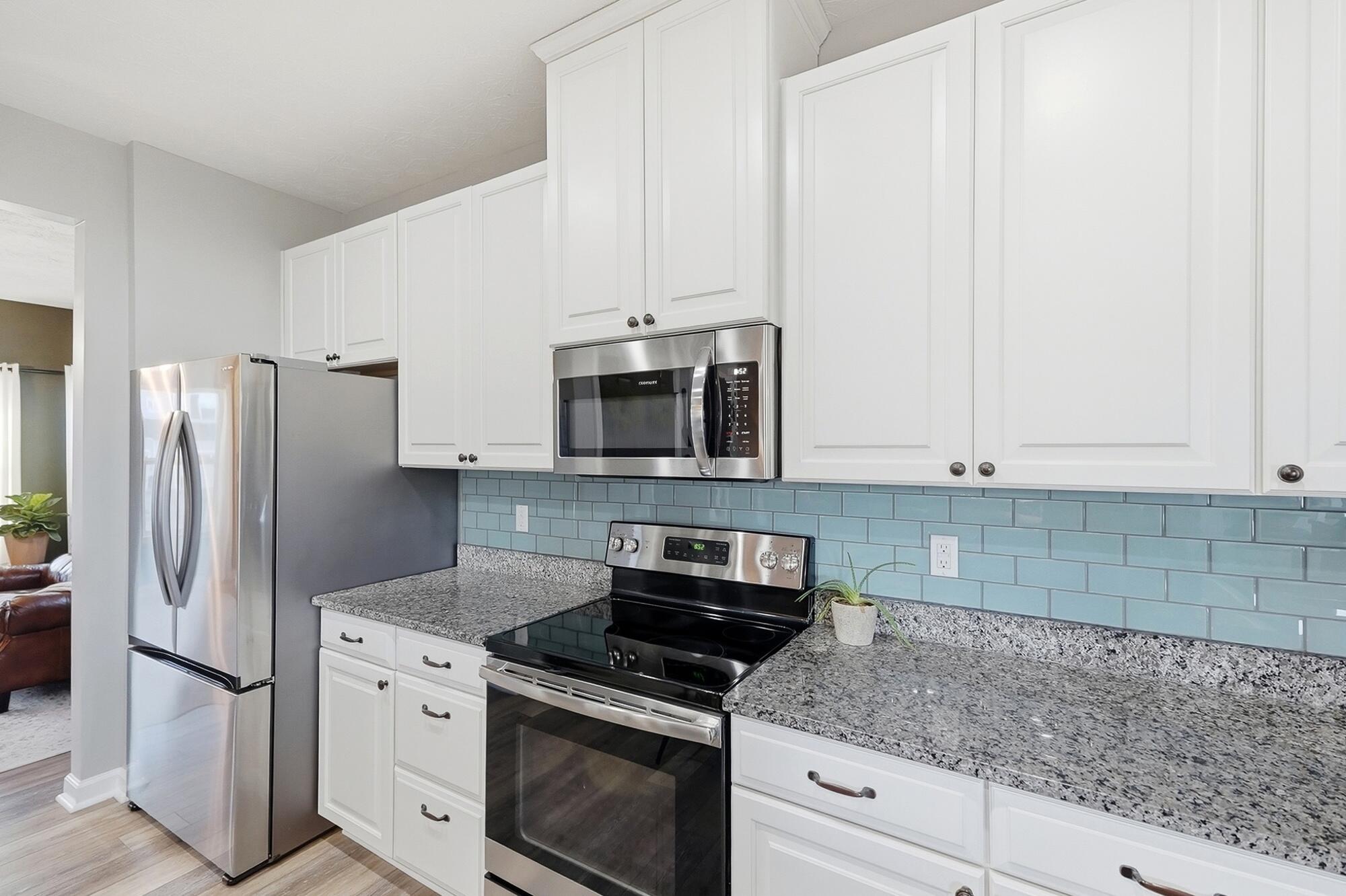 3301 Heatherstone, Troy, Ohio 45373