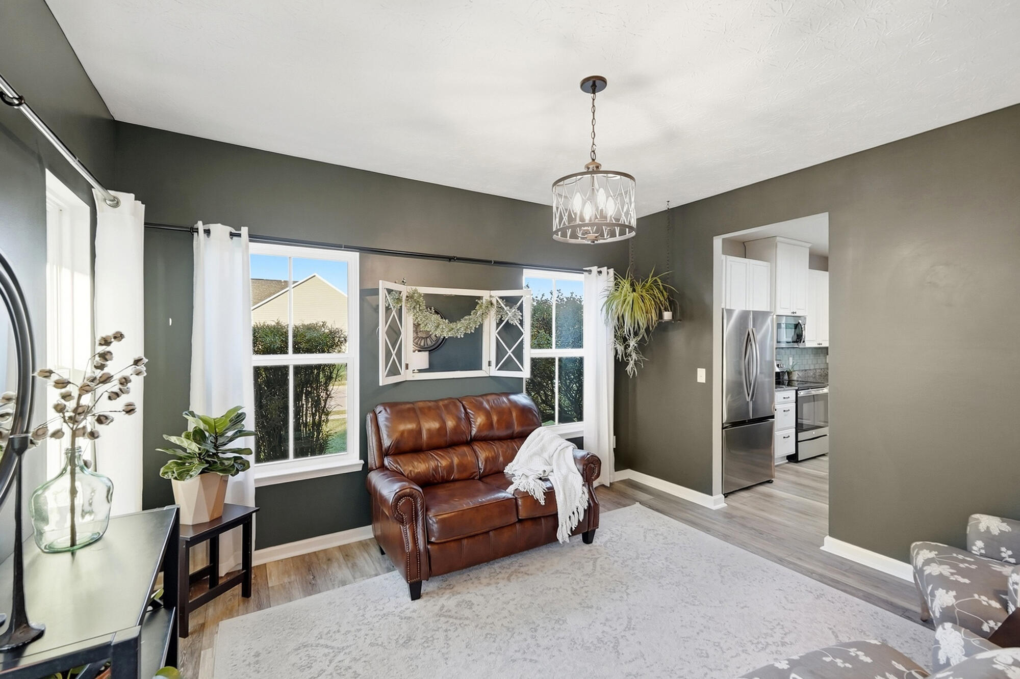 3301 Heatherstone, Troy, Ohio 45373