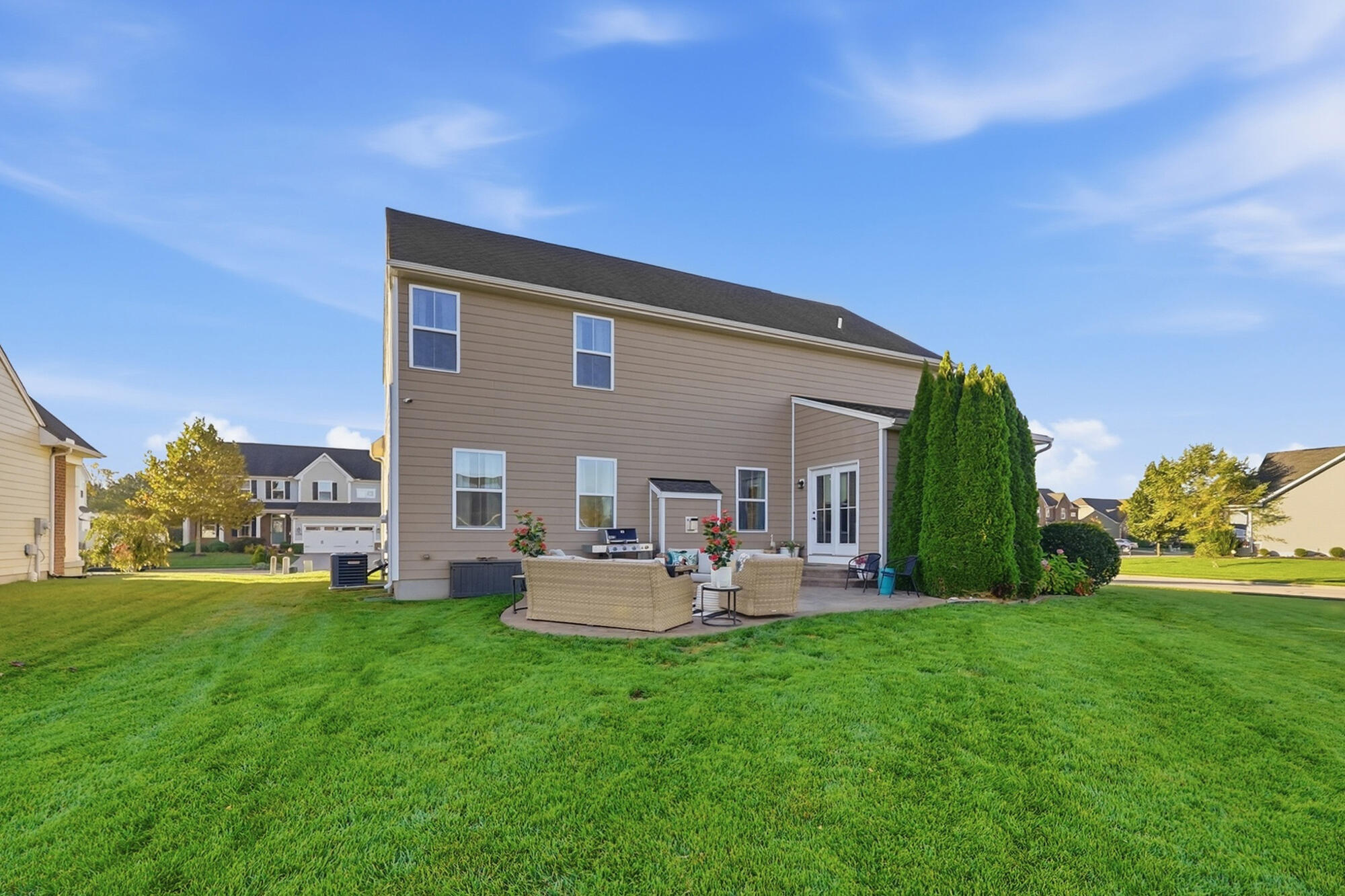 3301 Heatherstone, Troy, Ohio 45373