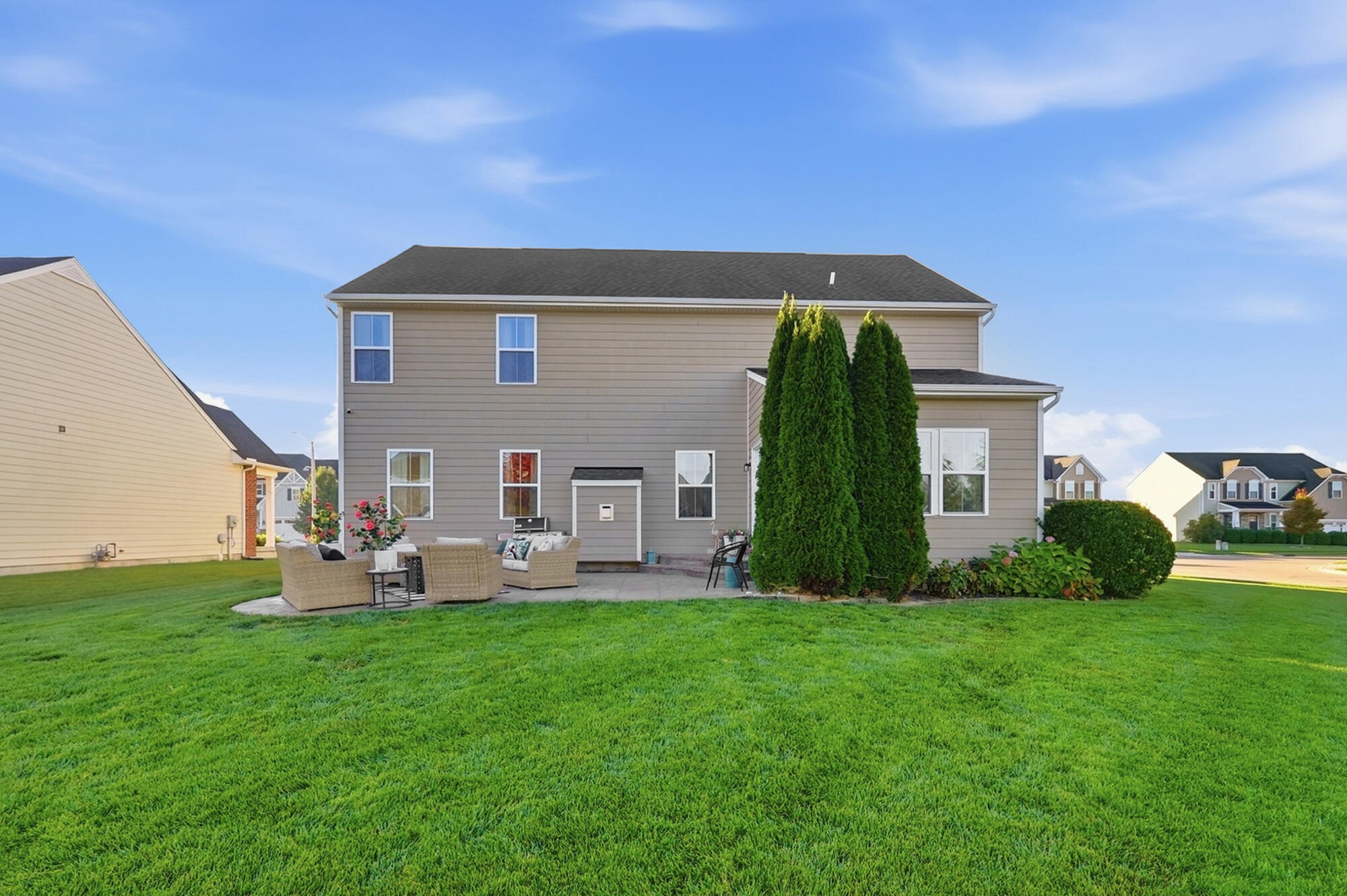 3301 Heatherstone, Troy, Ohio 45373