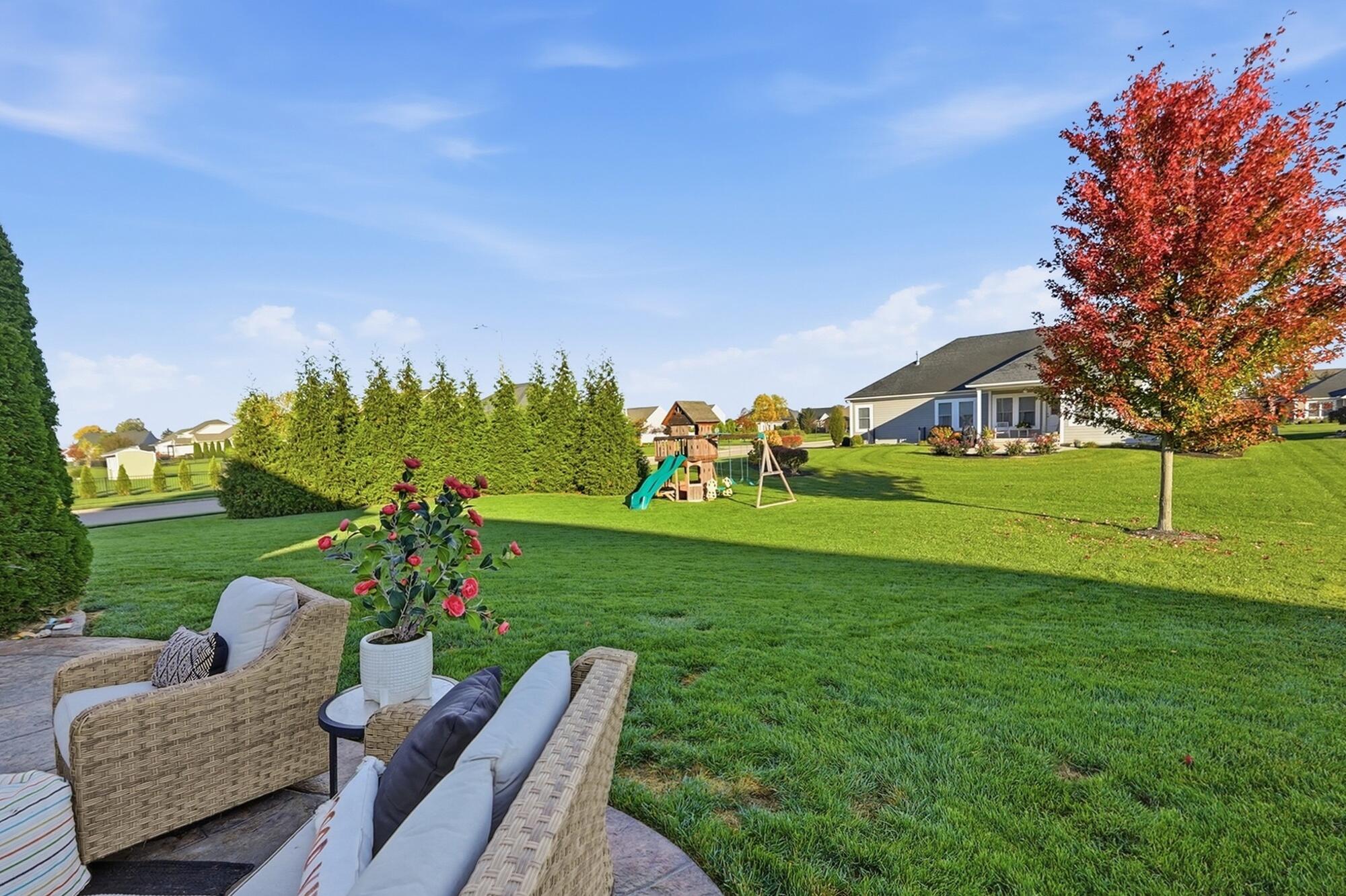 3301 Heatherstone, Troy, Ohio 45373