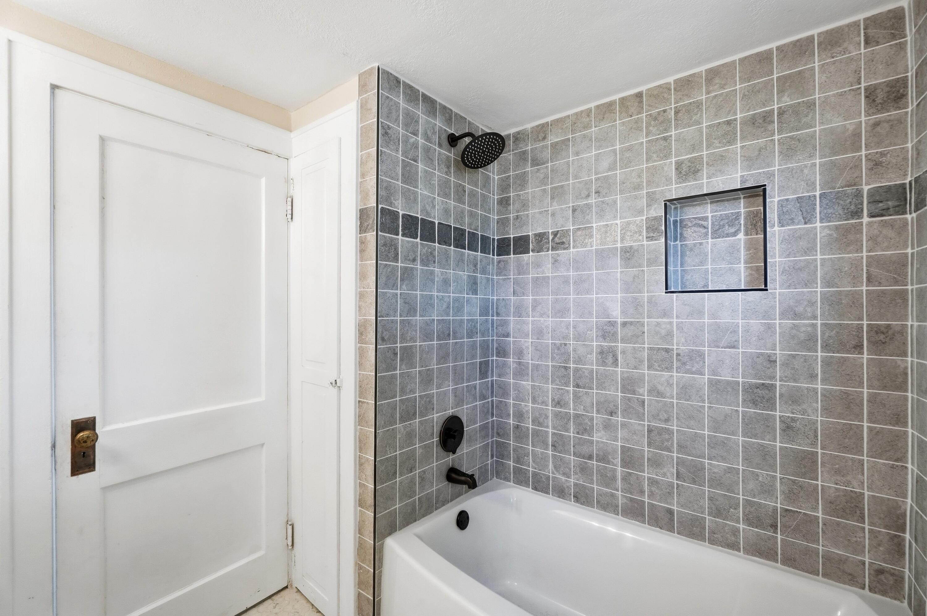 2549 Springfield Xenia, Springfield, Ohio 45506