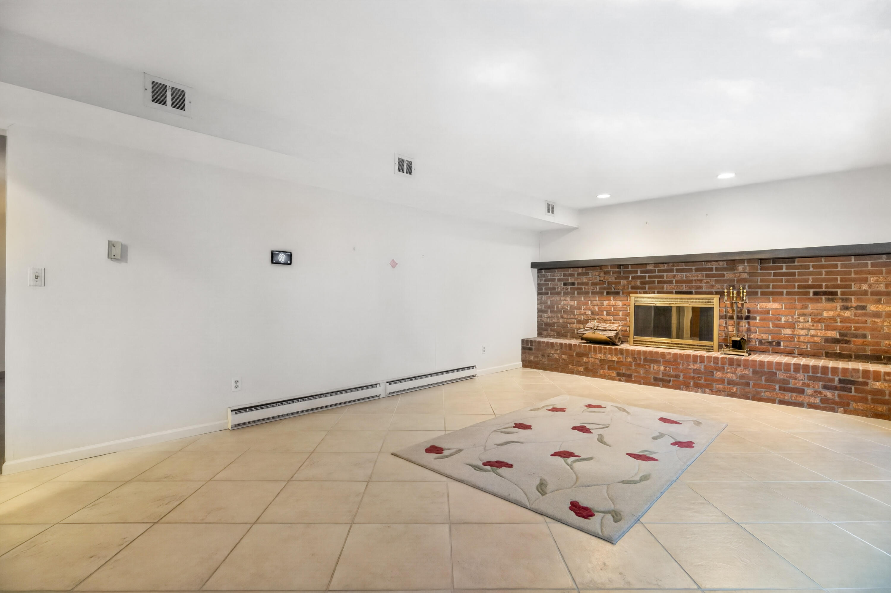 5625 Brampton, Dayton, Ohio 45429