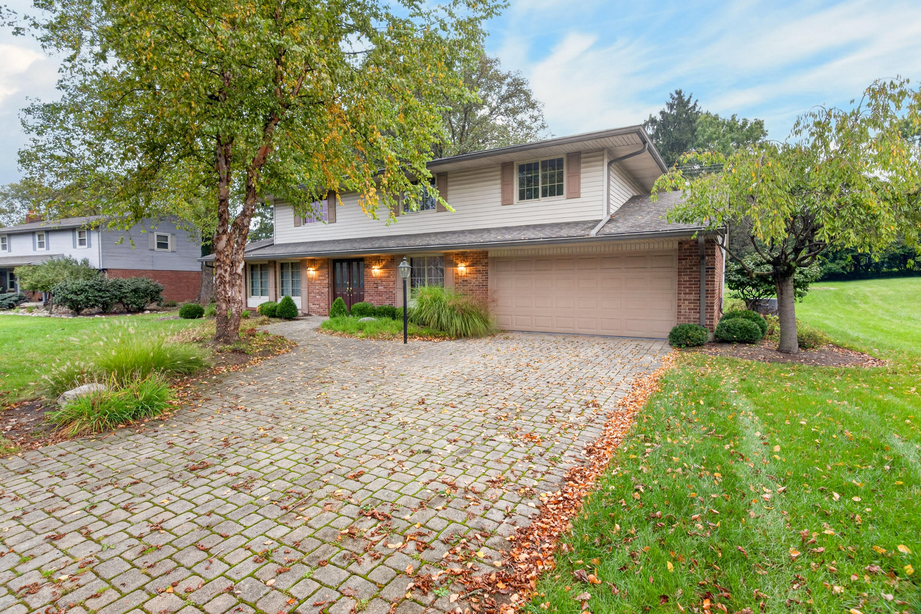 5625 Brampton, Dayton, Ohio 45429