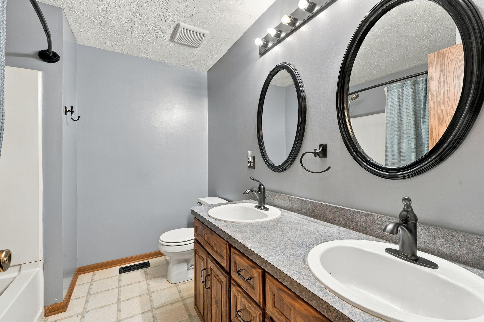 3305 Peterson, Troy, Ohio 45373