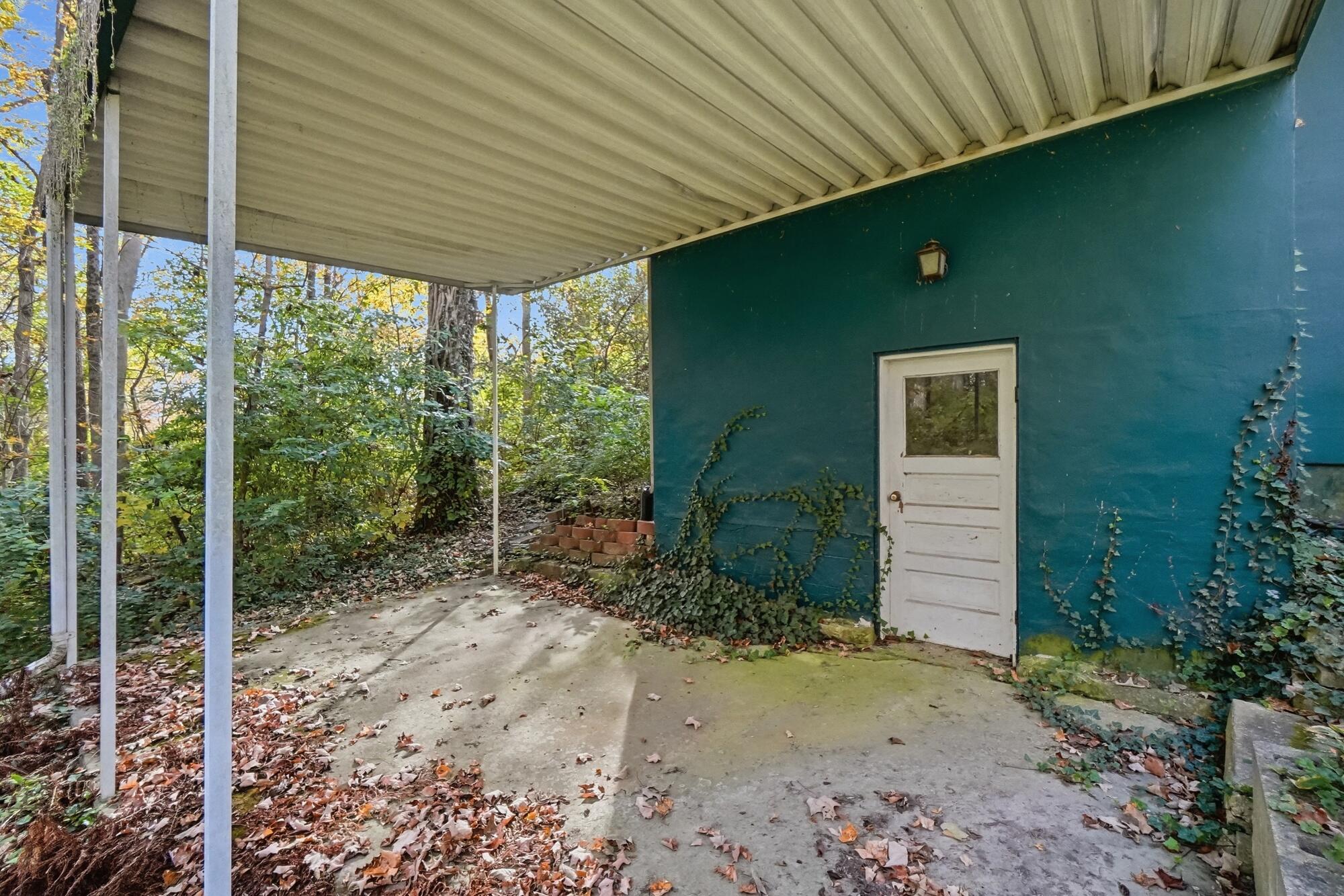 2736 Elm, Springfield, Ohio 45504