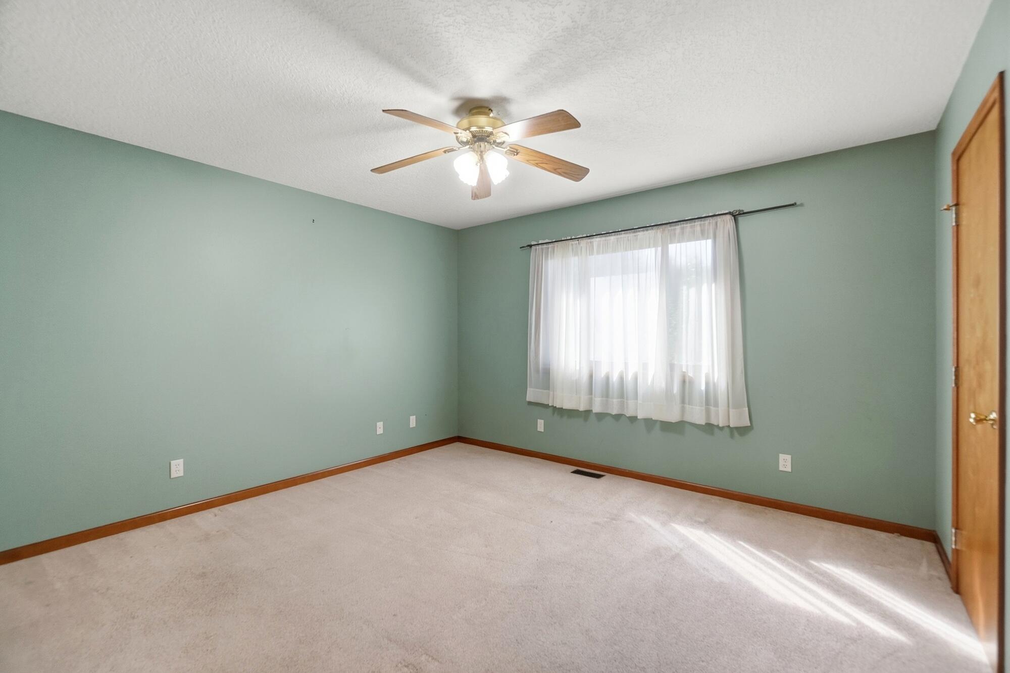 4173 Spencerville, Lima, Ohio 45805
