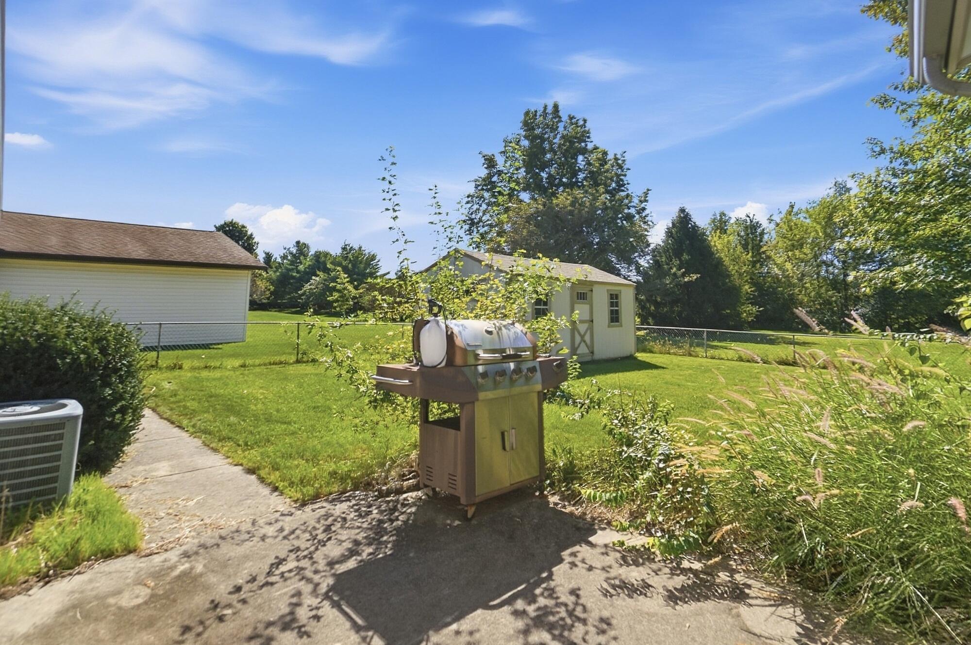 4173 Spencerville, Lima, Ohio 45805