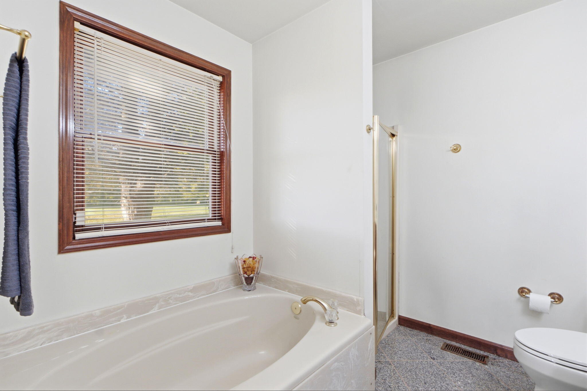 5787 New Carlisle, Springfield, Ohio 45504