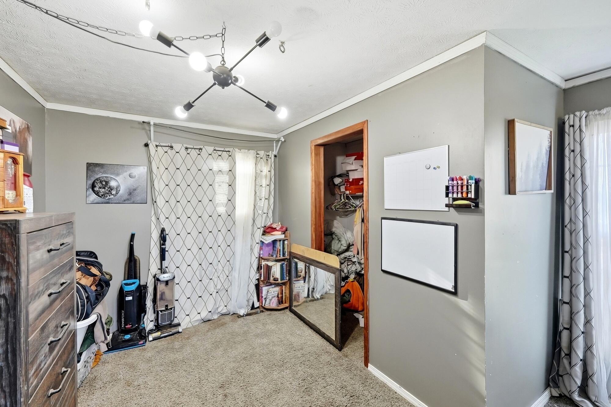 2746 Dialton, Saint Paris, Ohio 43072