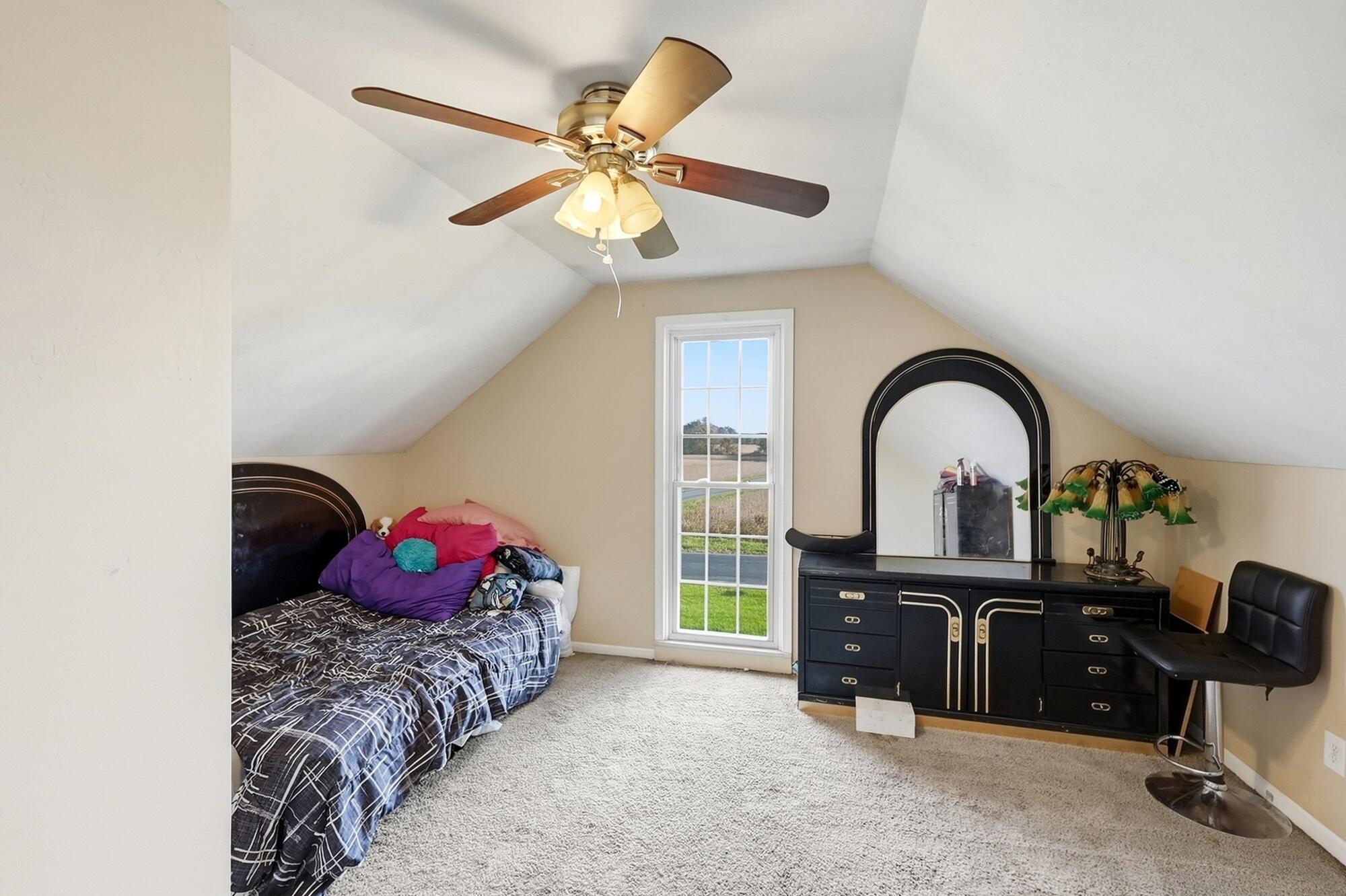 2746 Dialton, Saint Paris, Ohio 43072