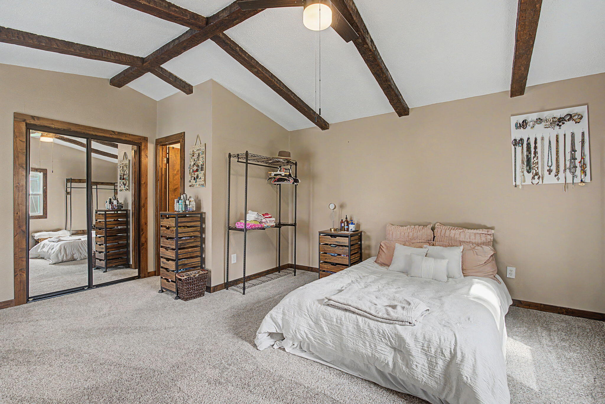 3026 Vineyard, Springfield, Ohio 45503