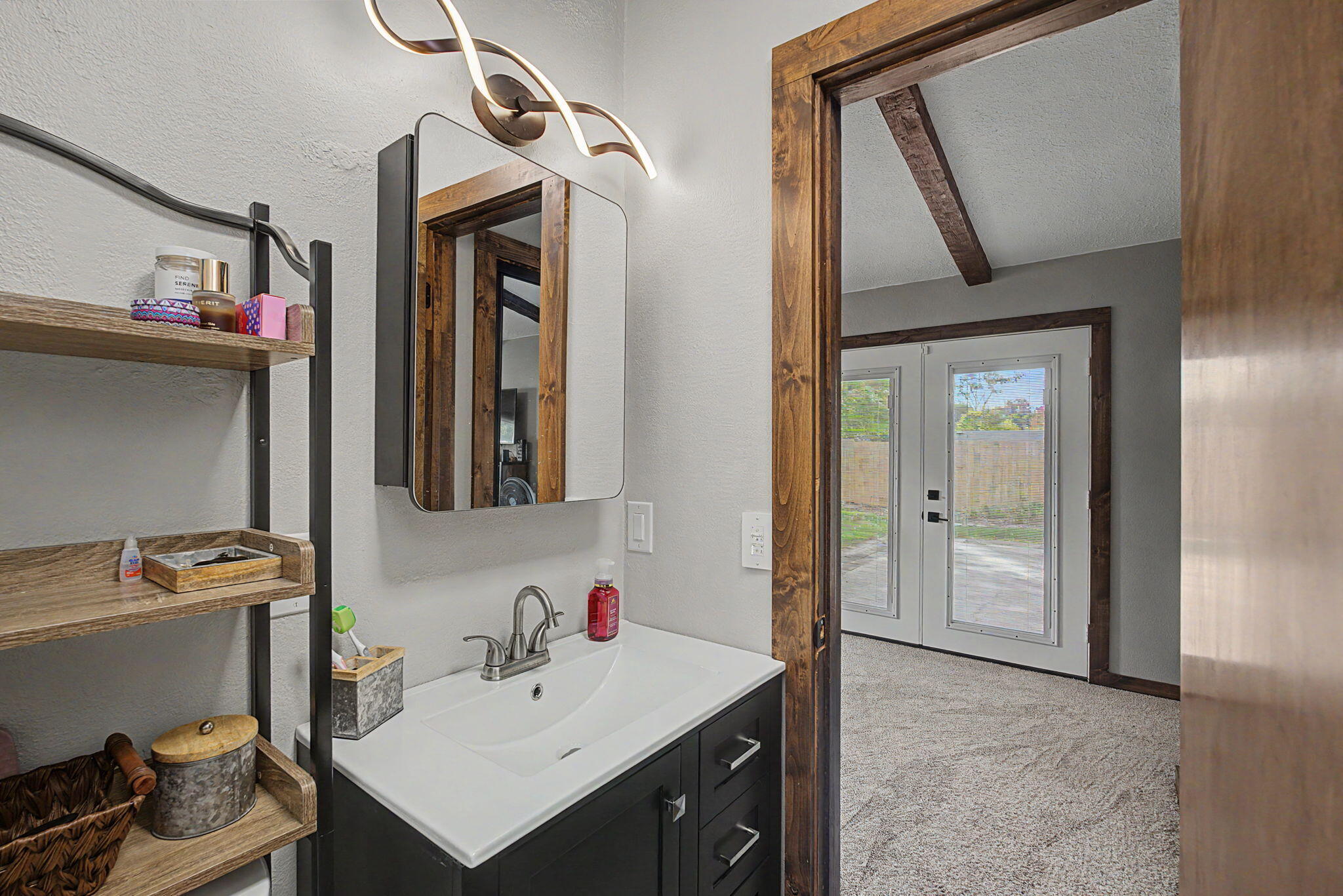 3026 Vineyard, Springfield, Ohio 45503