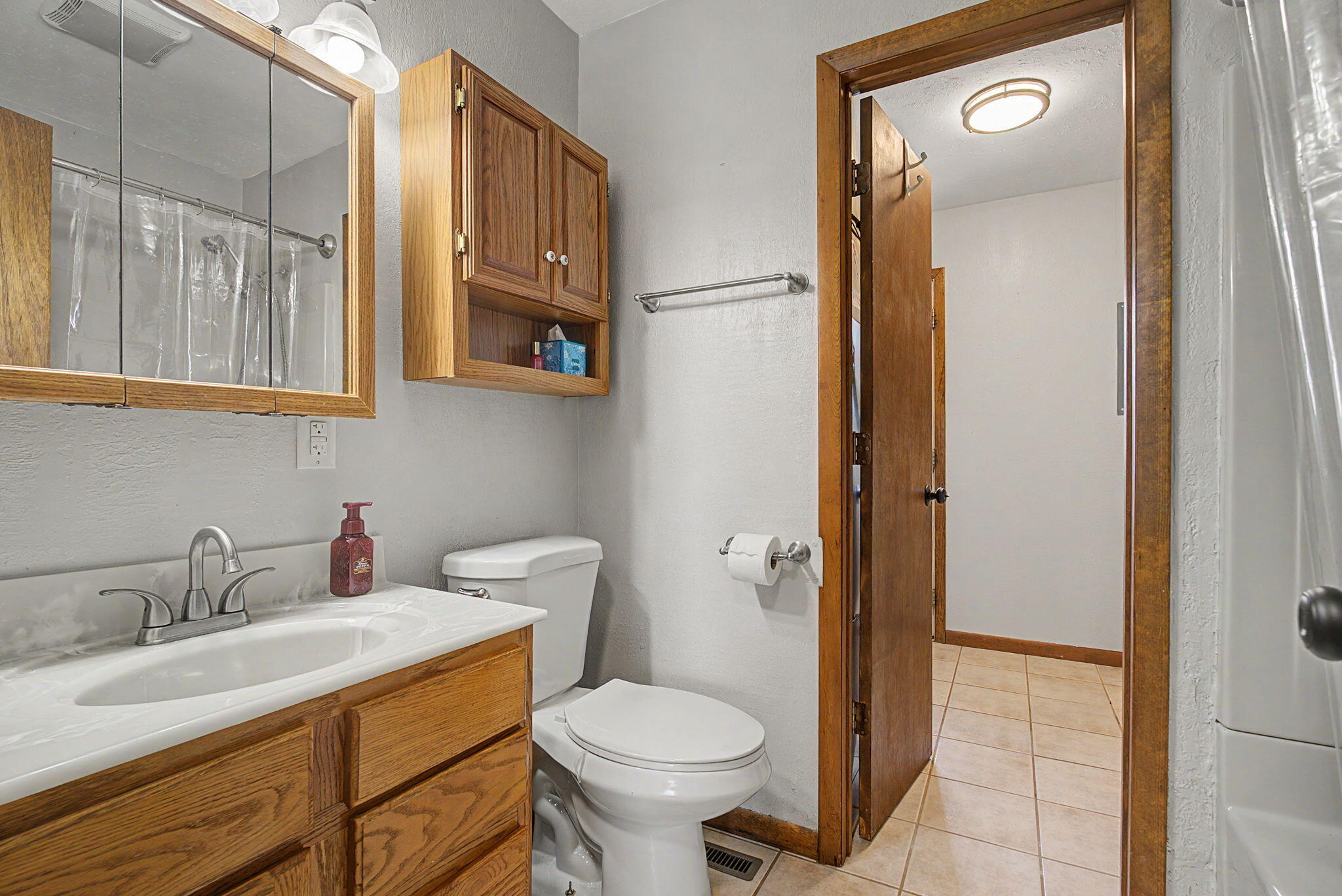 3026 Vineyard, Springfield, Ohio 45503
