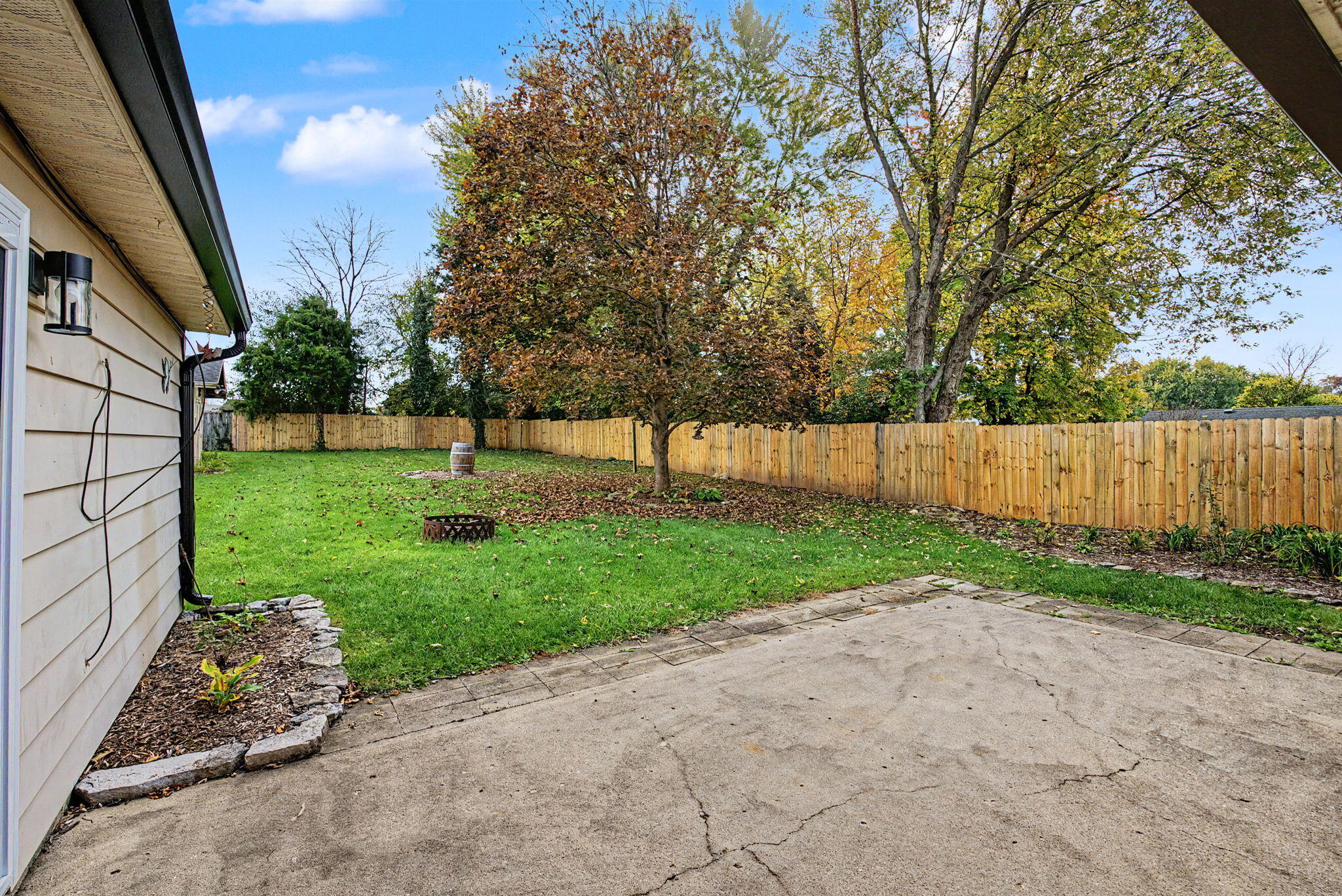 3026 Vineyard, Springfield, Ohio 45503