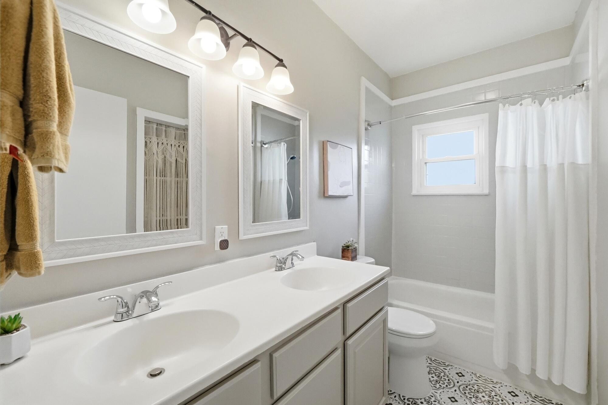 733 Madison, Springfield, Ohio 45503