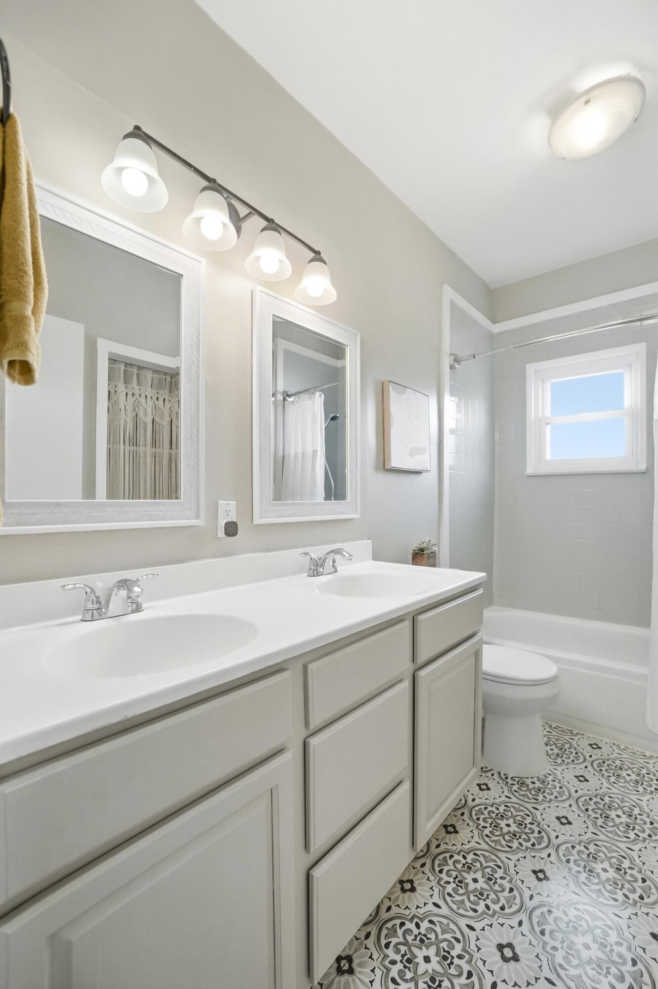 733 Madison, Springfield, Ohio 45503
