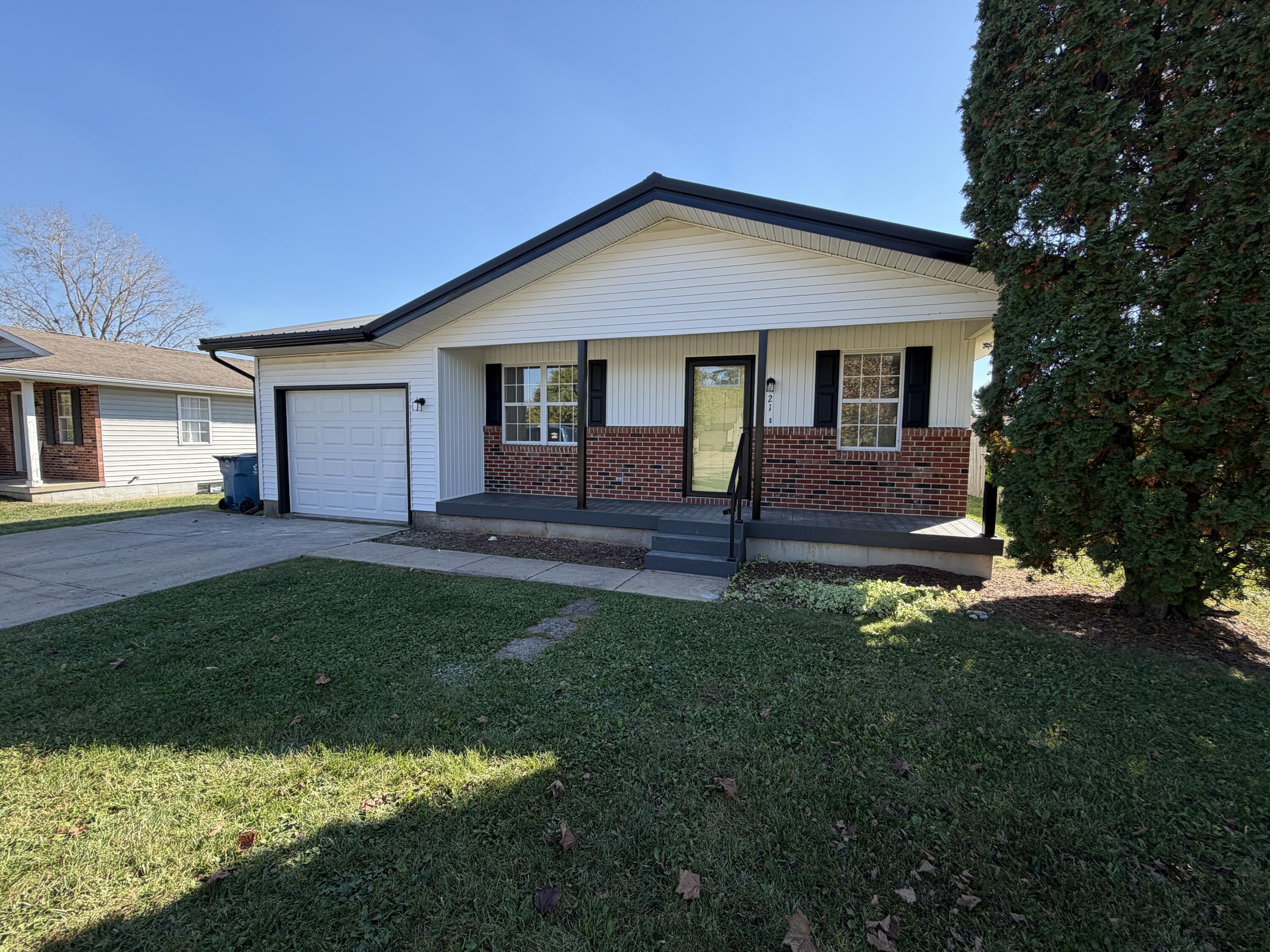21 Lloyd, North Lewisburg, Ohio 43060