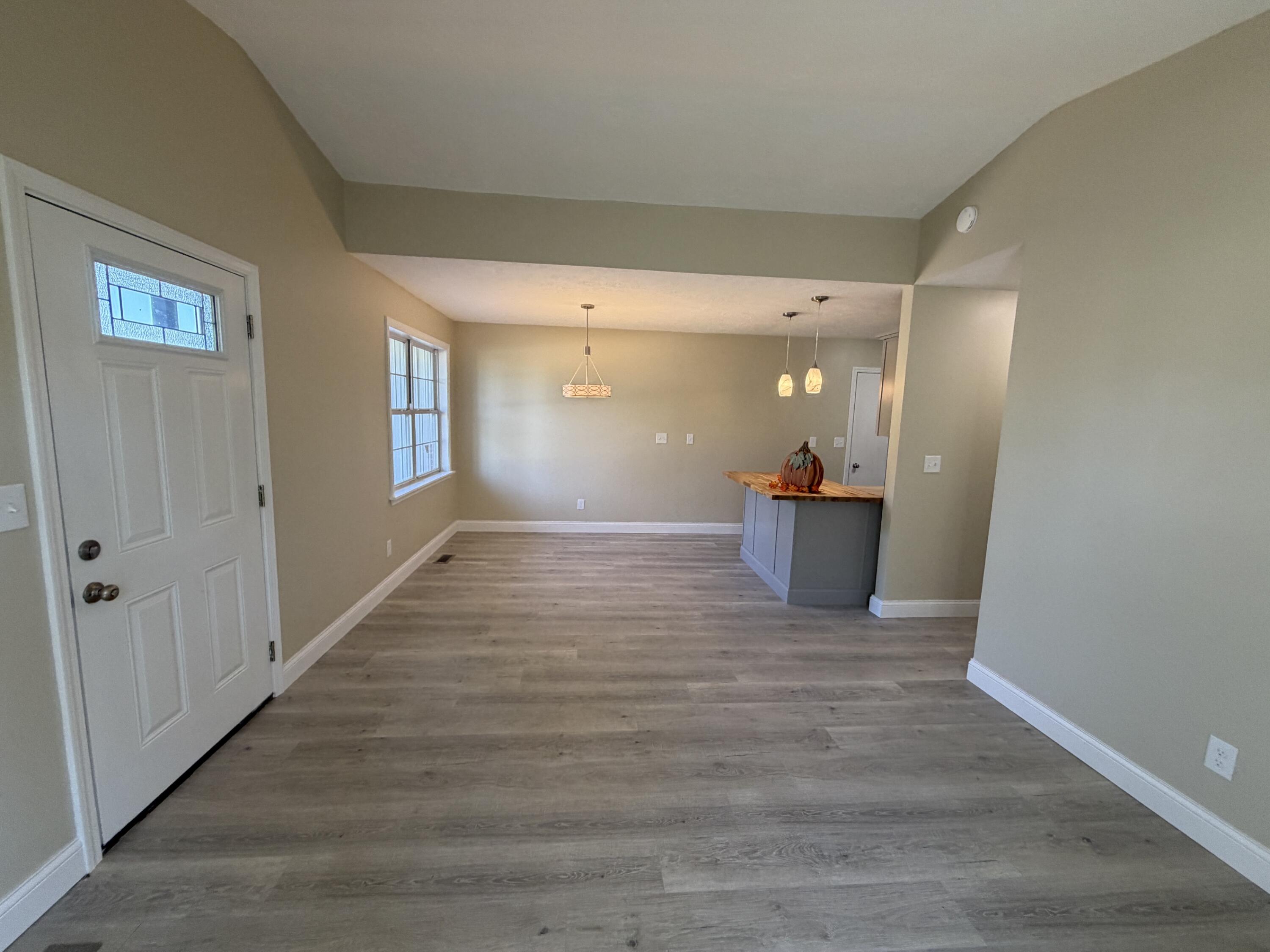 21 Lloyd, North Lewisburg, Ohio 43060