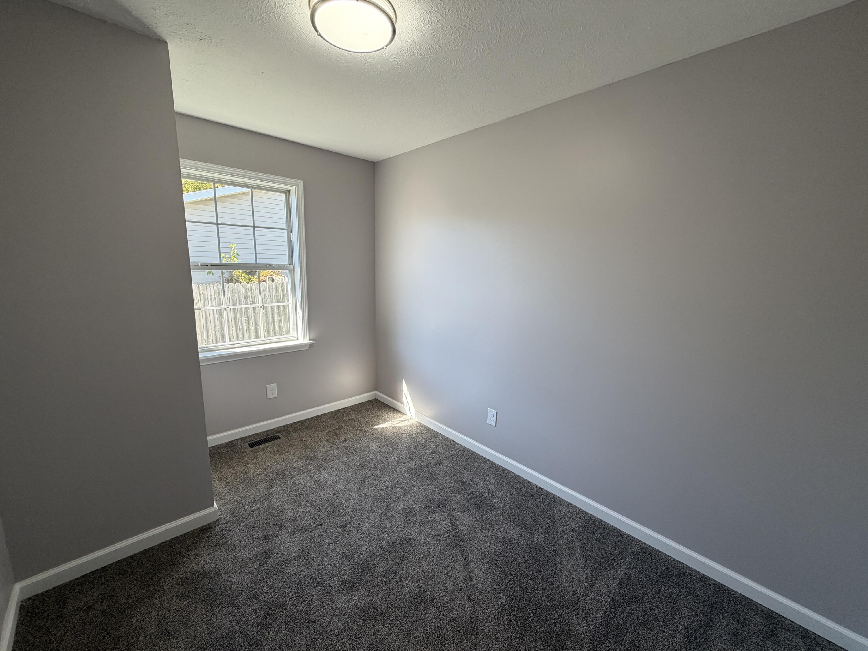 21 Lloyd, North Lewisburg, Ohio 43060