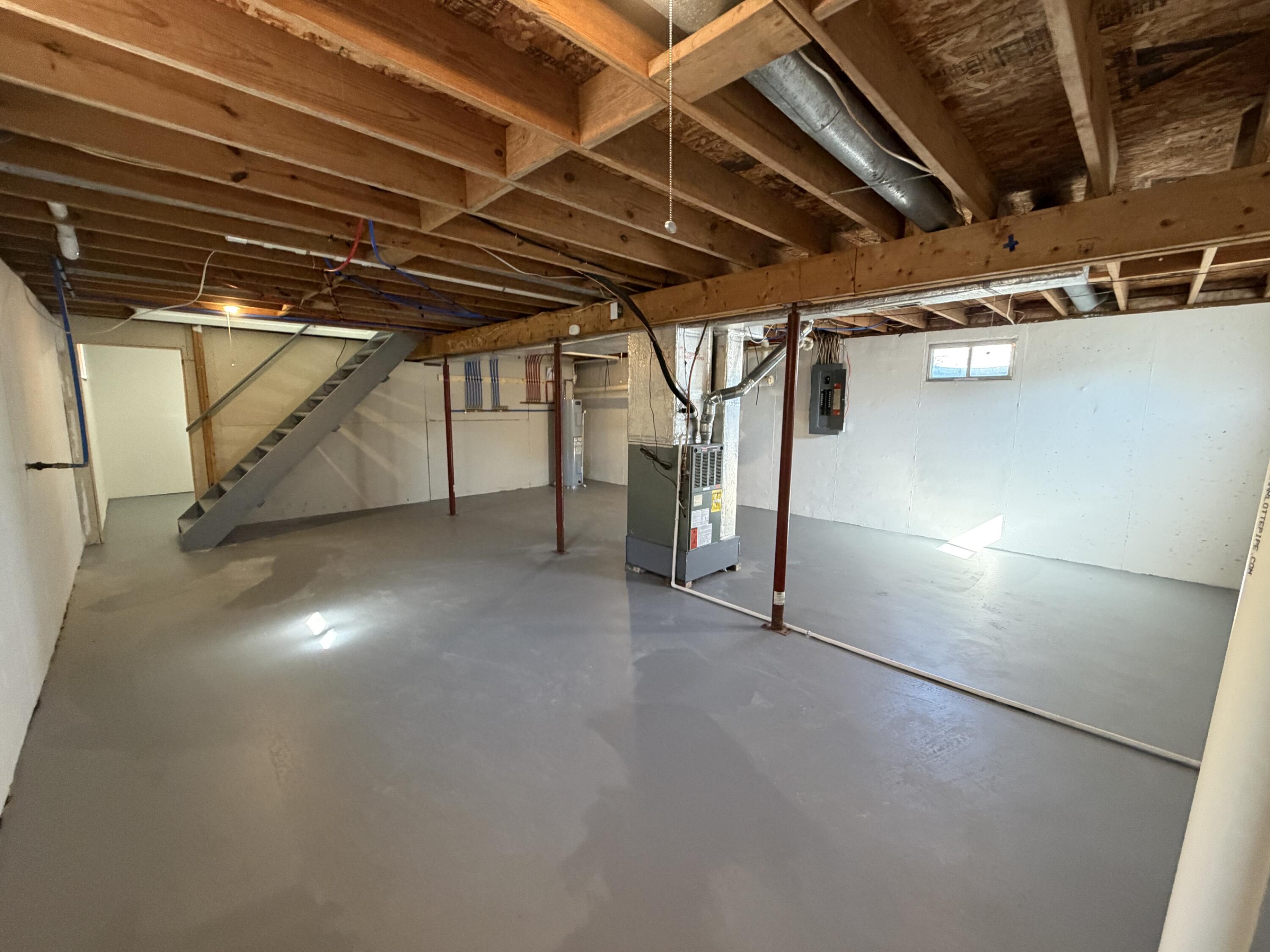 21 Lloyd, North Lewisburg, Ohio 43060